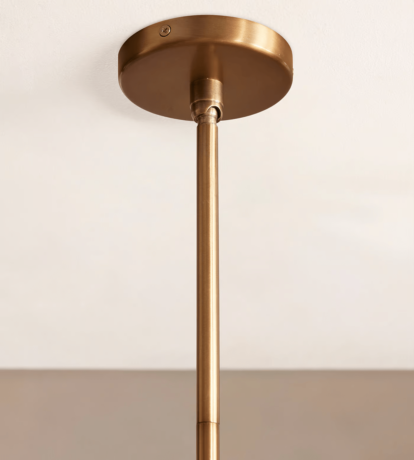 Francis Chandelier - YIOSI