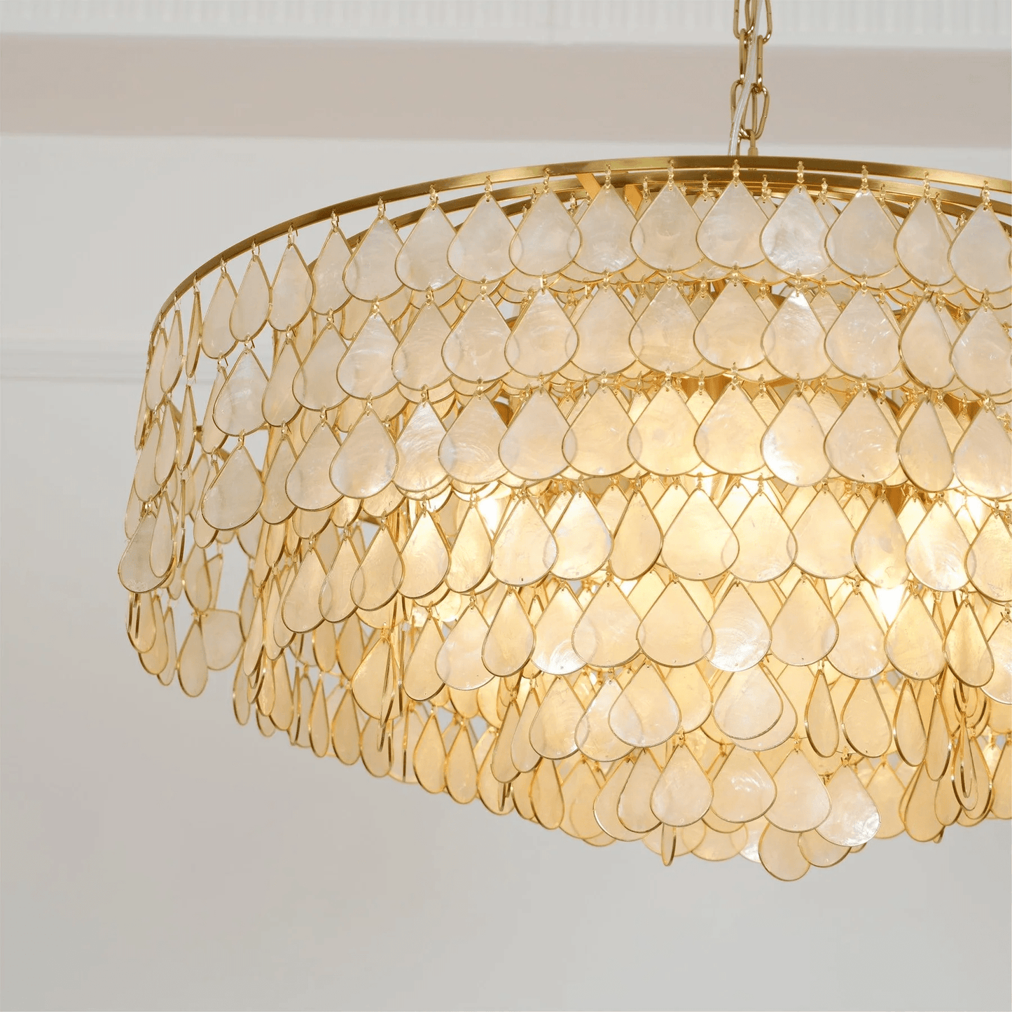 Teardrops Shell Chandelier - YIOSI