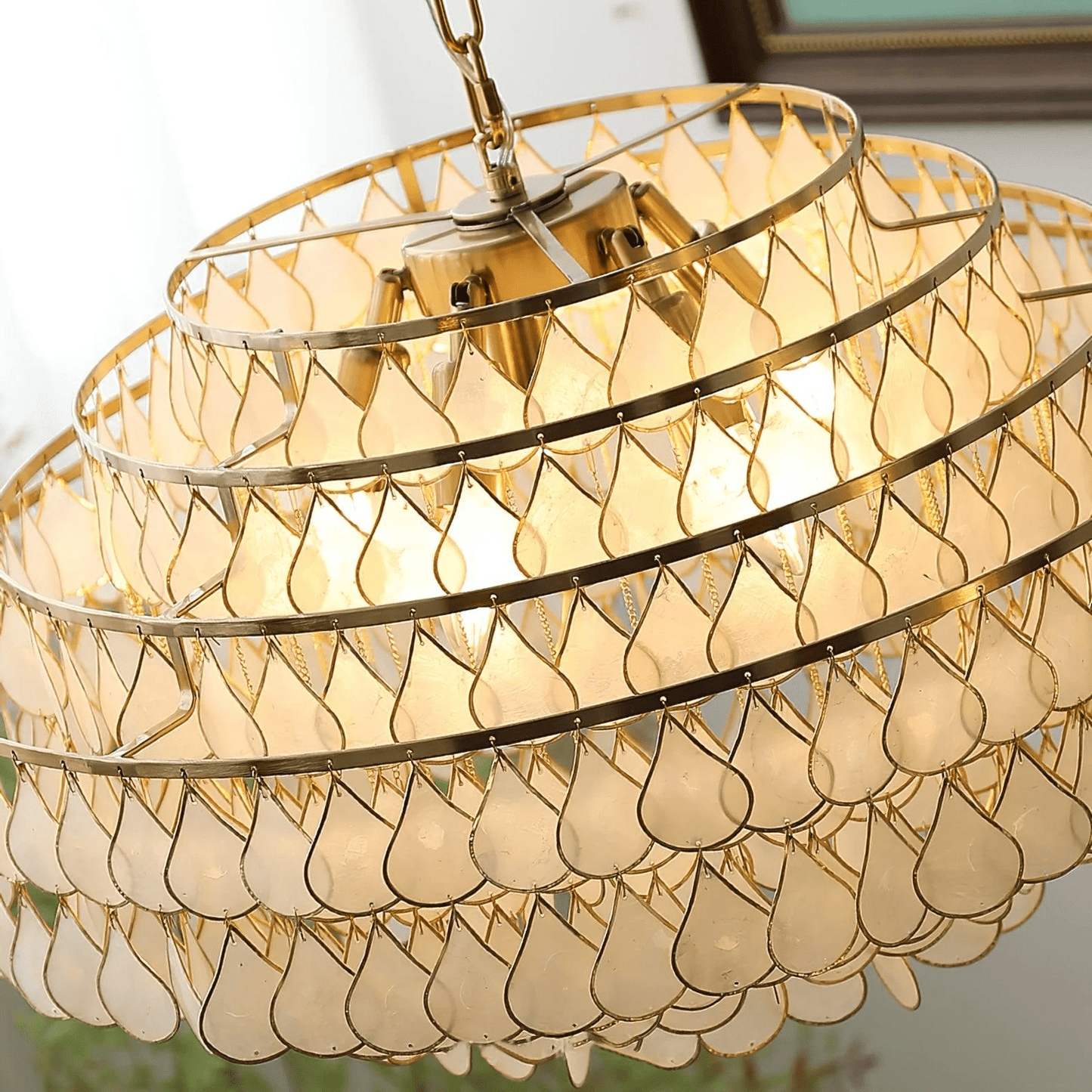 Teardrops Shell Chandelier - YIOSI