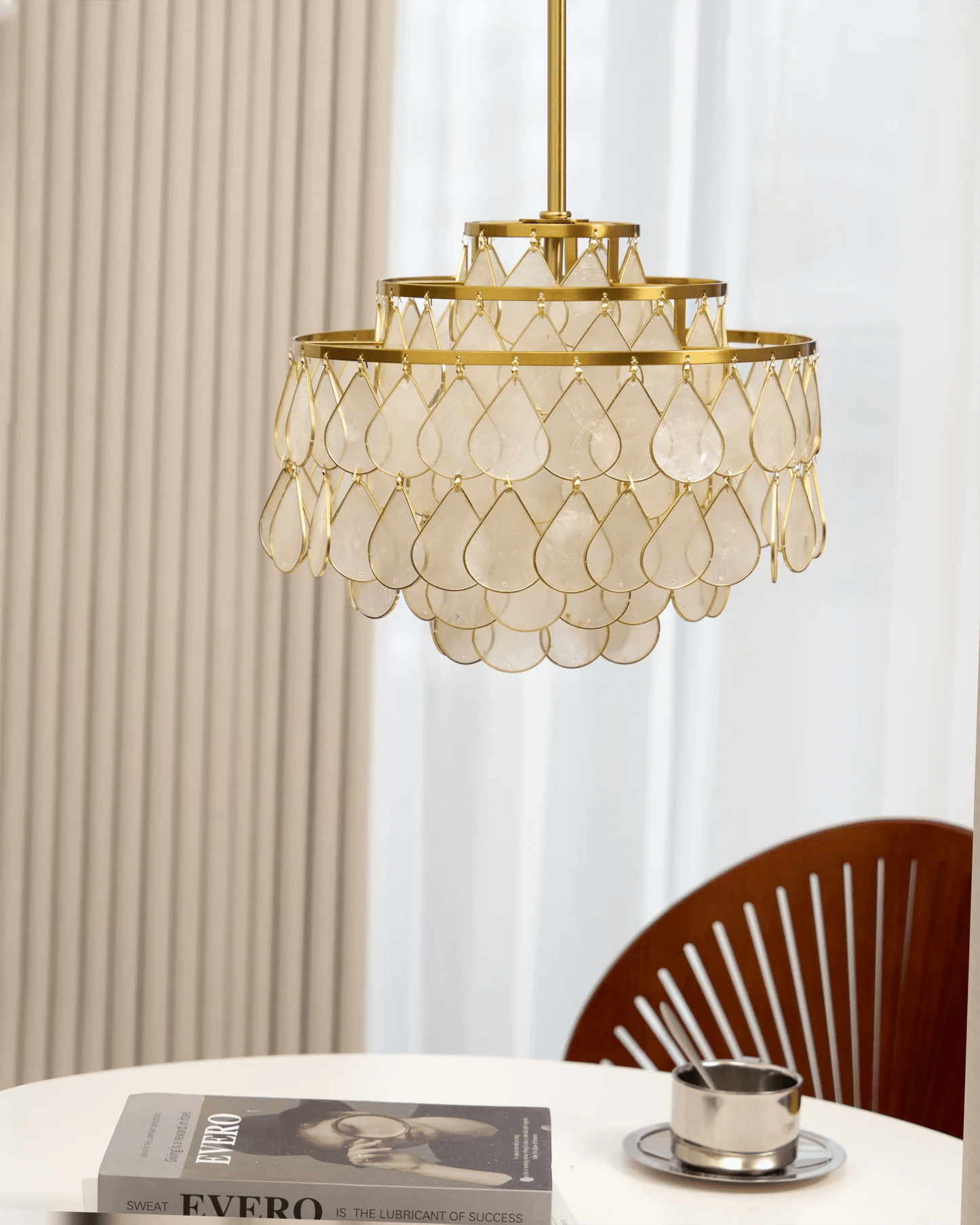 Teardrops Shell Chandelier - YIOSI