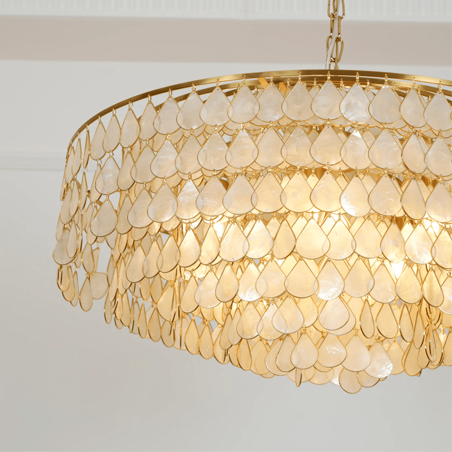 Teardrops Shell Chandelier - YIOSI