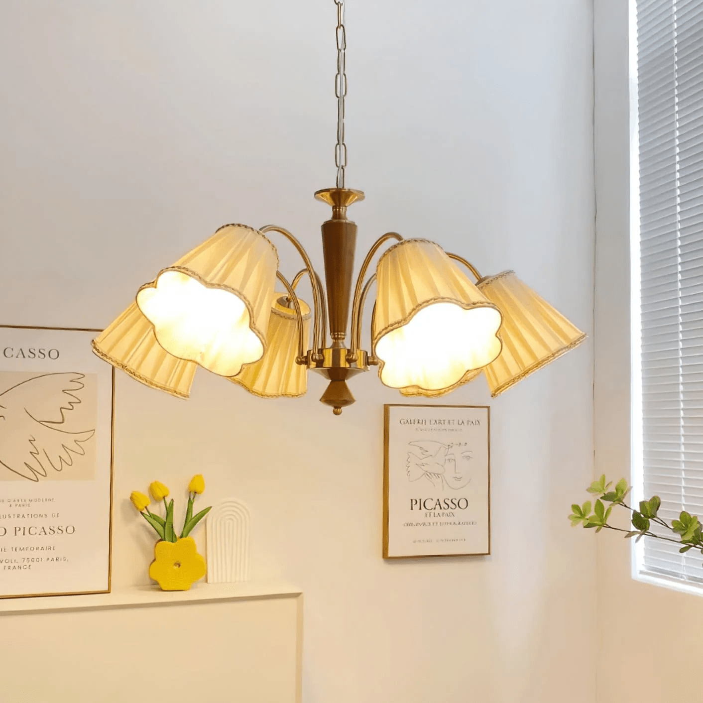 Bellora Bloom Chandelier - YIOSI