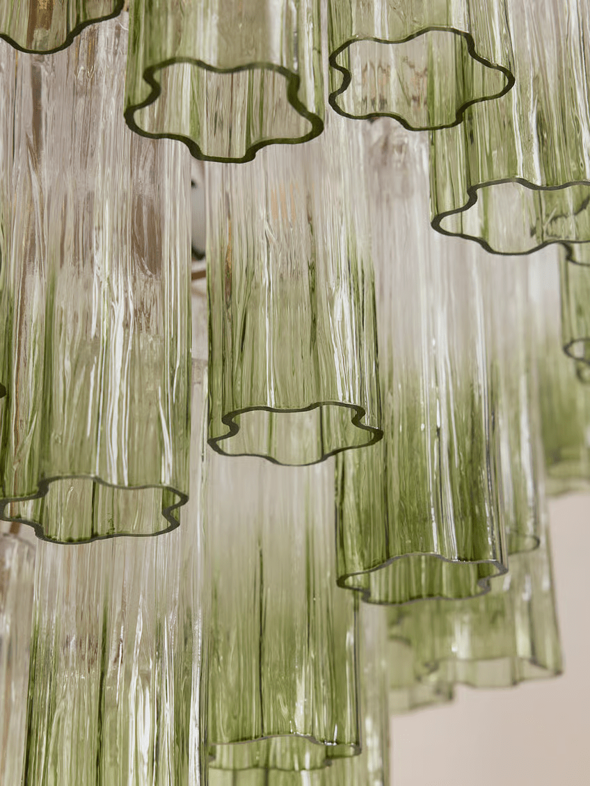 Chiara Chandelier - YIOSI