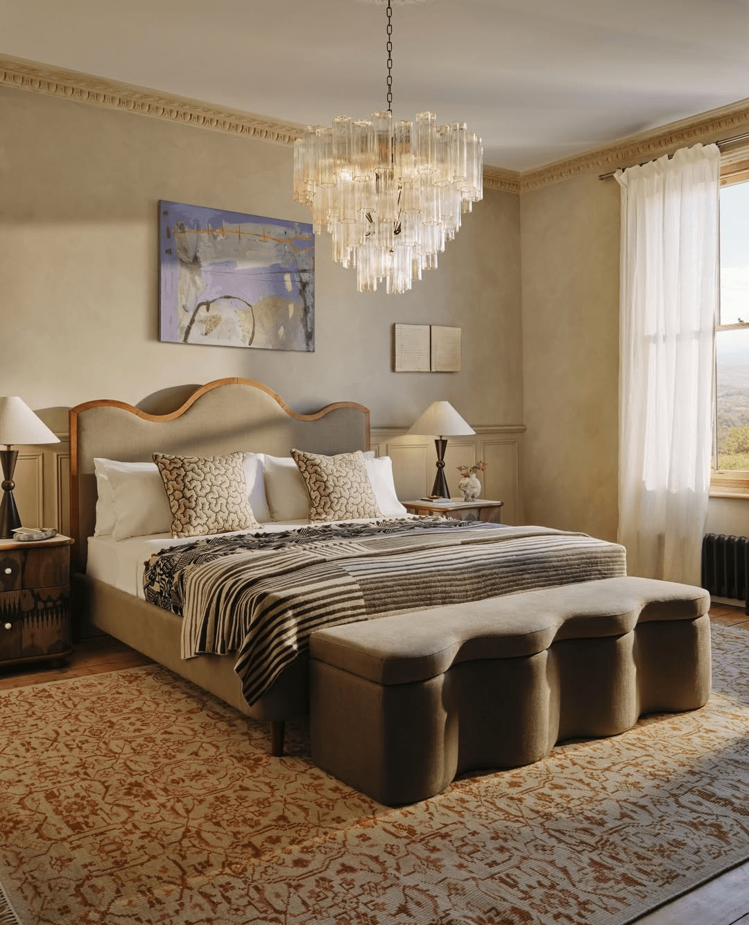 Chiara Chandelier - YIOSI