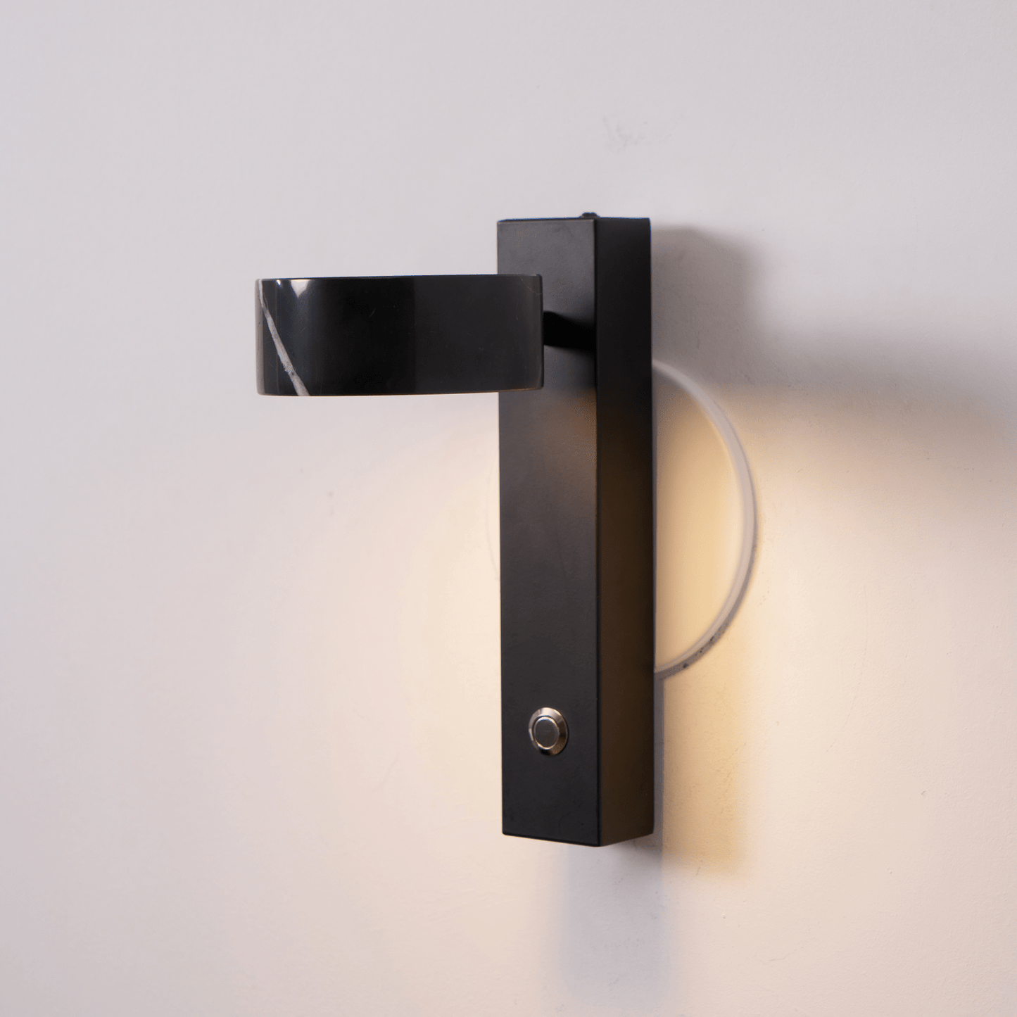 Traviso Solo Wall Sconce - YIOSI
