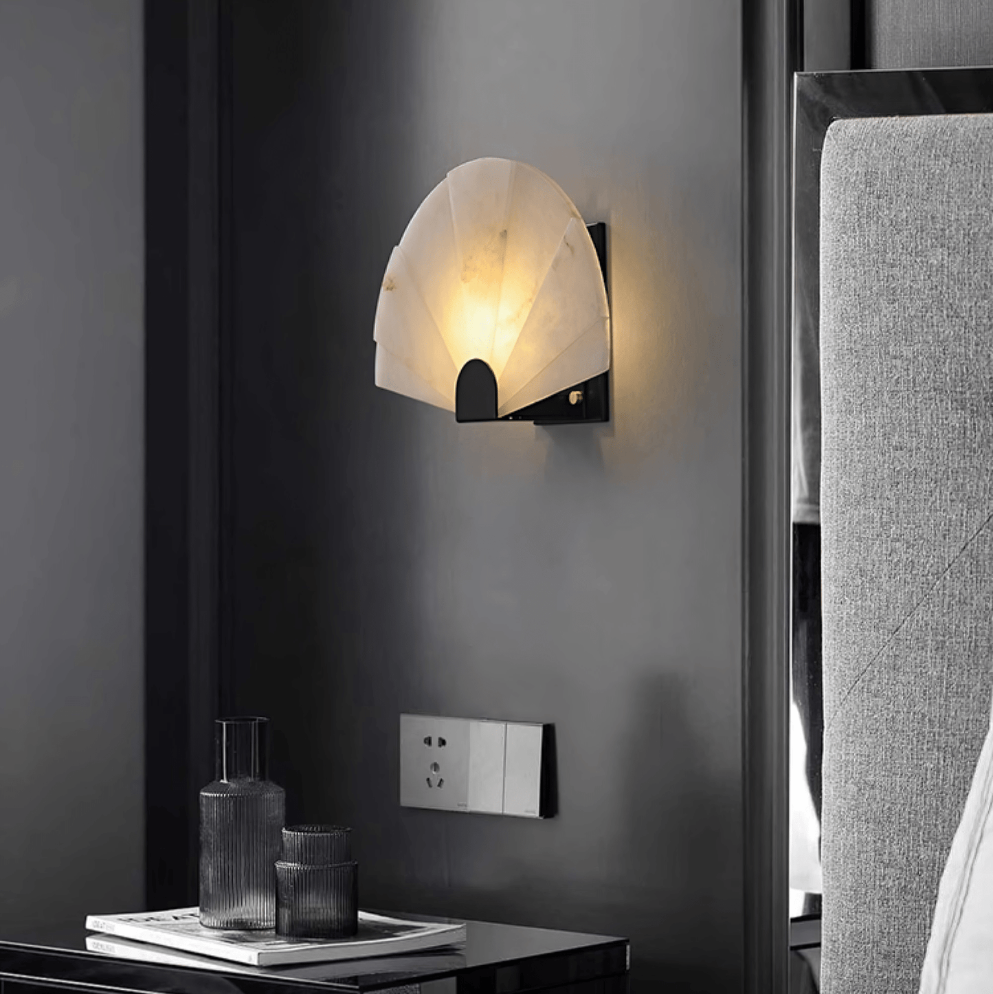 Nevora Alabaster Table Lamp - YIOSI