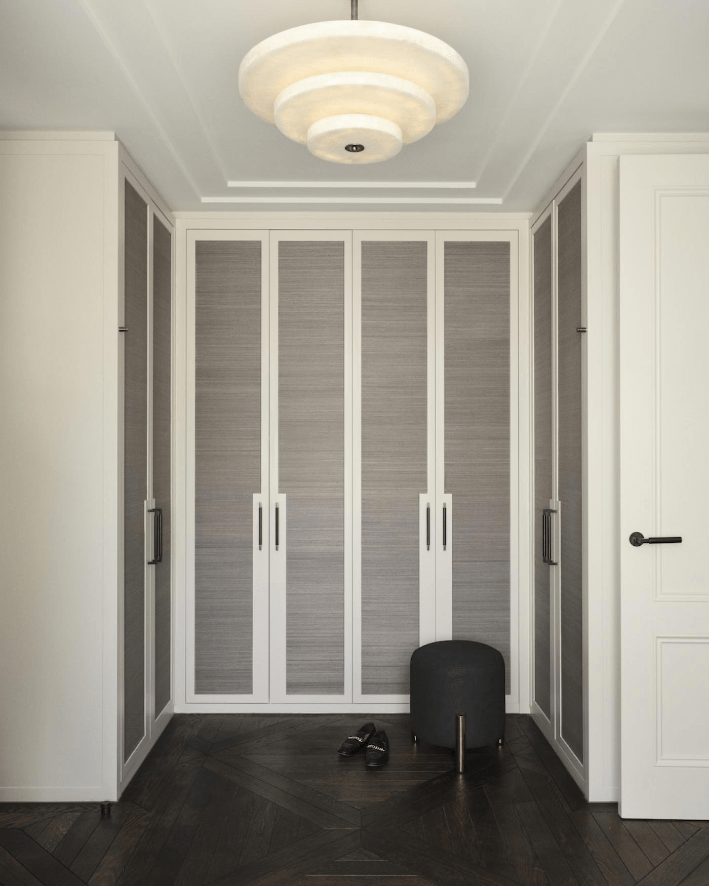 Ice Queen Alabaster Chandelier - YIOSI