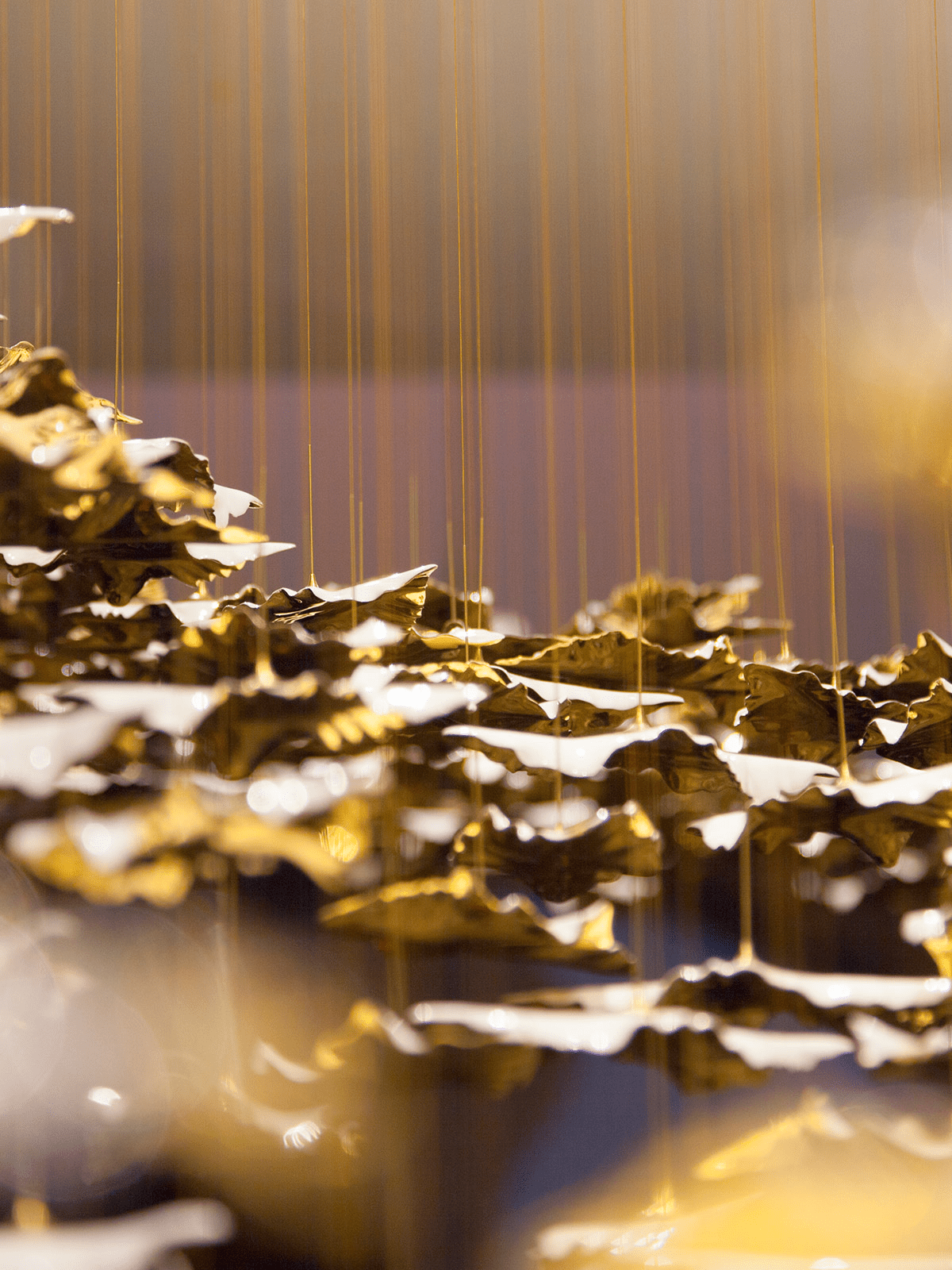 Leaf Twisted Sculptural Customize Chandelier - YIOSI