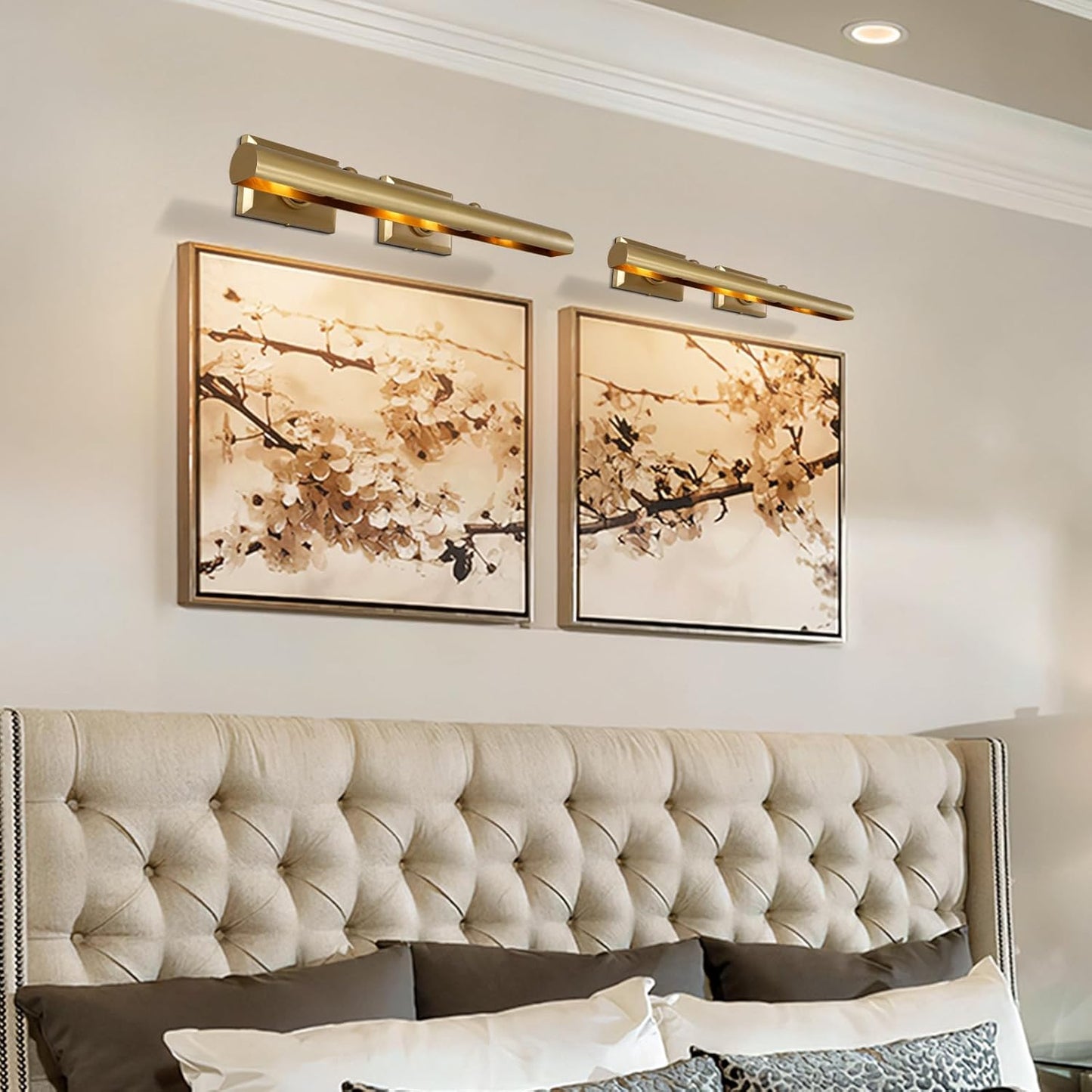 Wall-mounted mirror front wall lamp