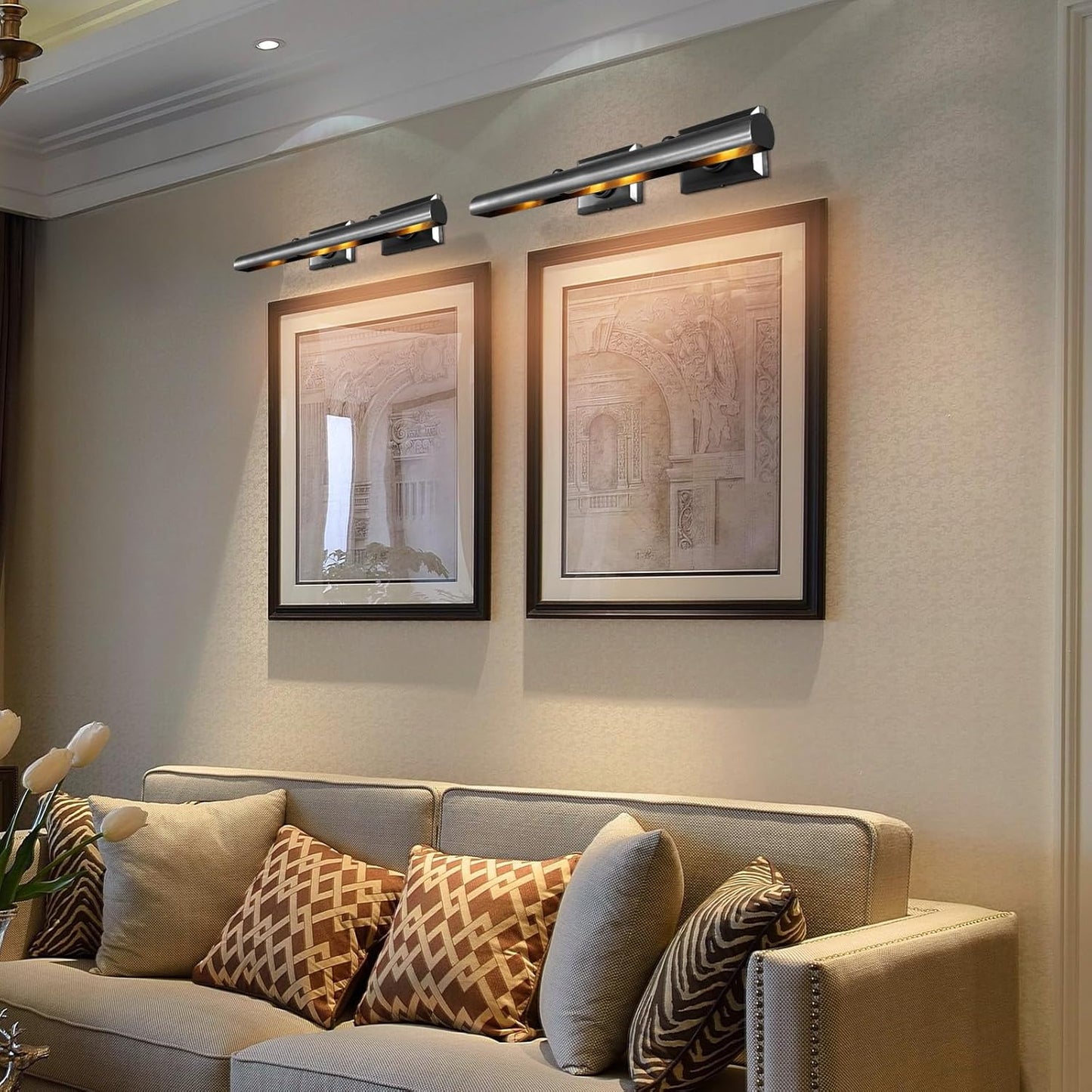 Wall-mounted mirror front wall lamp