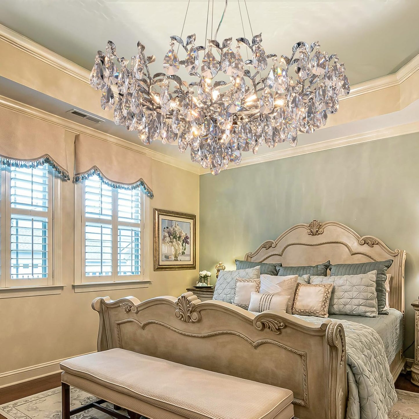 Modern crystal leaf-shaped chandelier