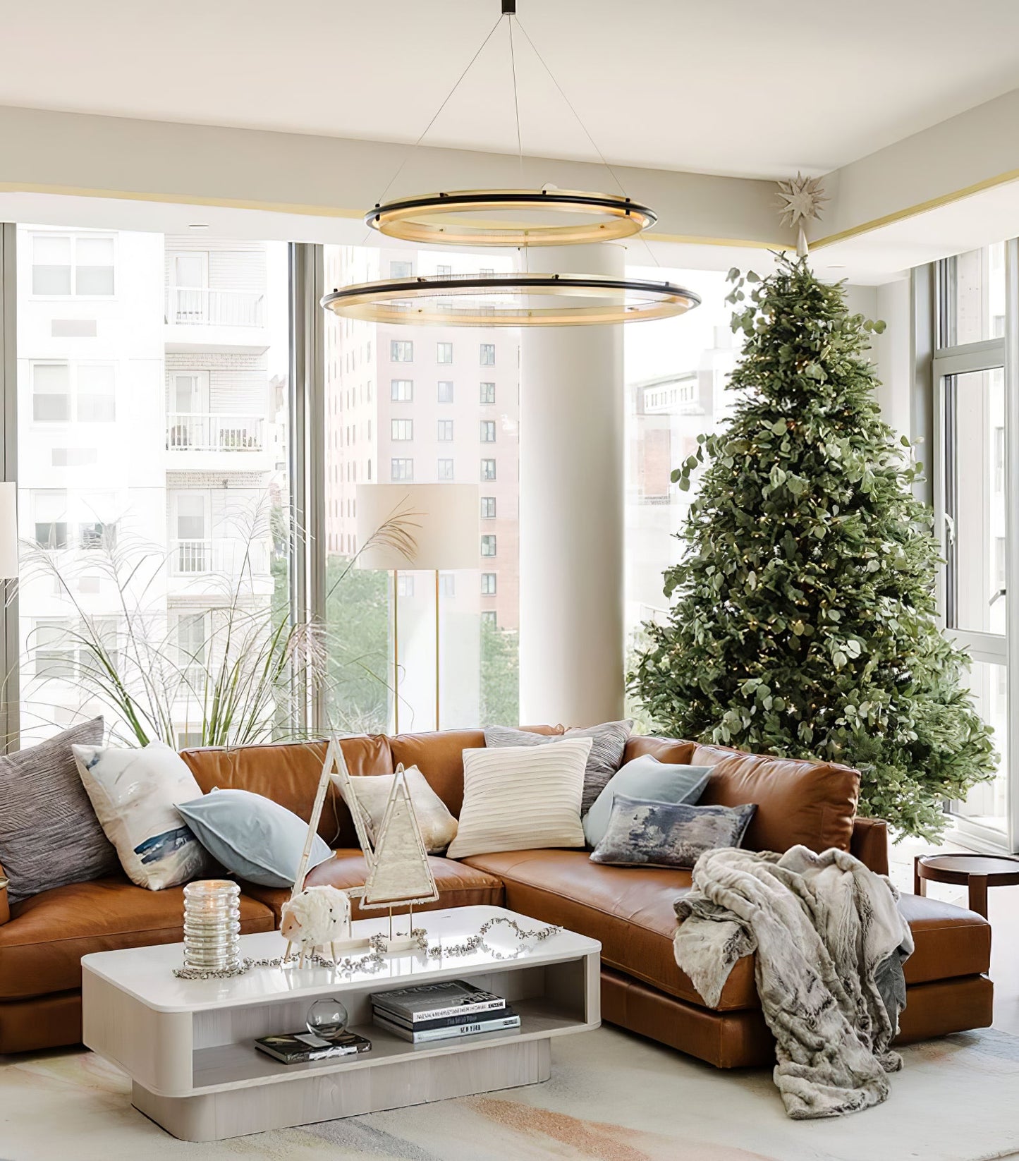 Acrylic LED Round Chandelier - YIOSI