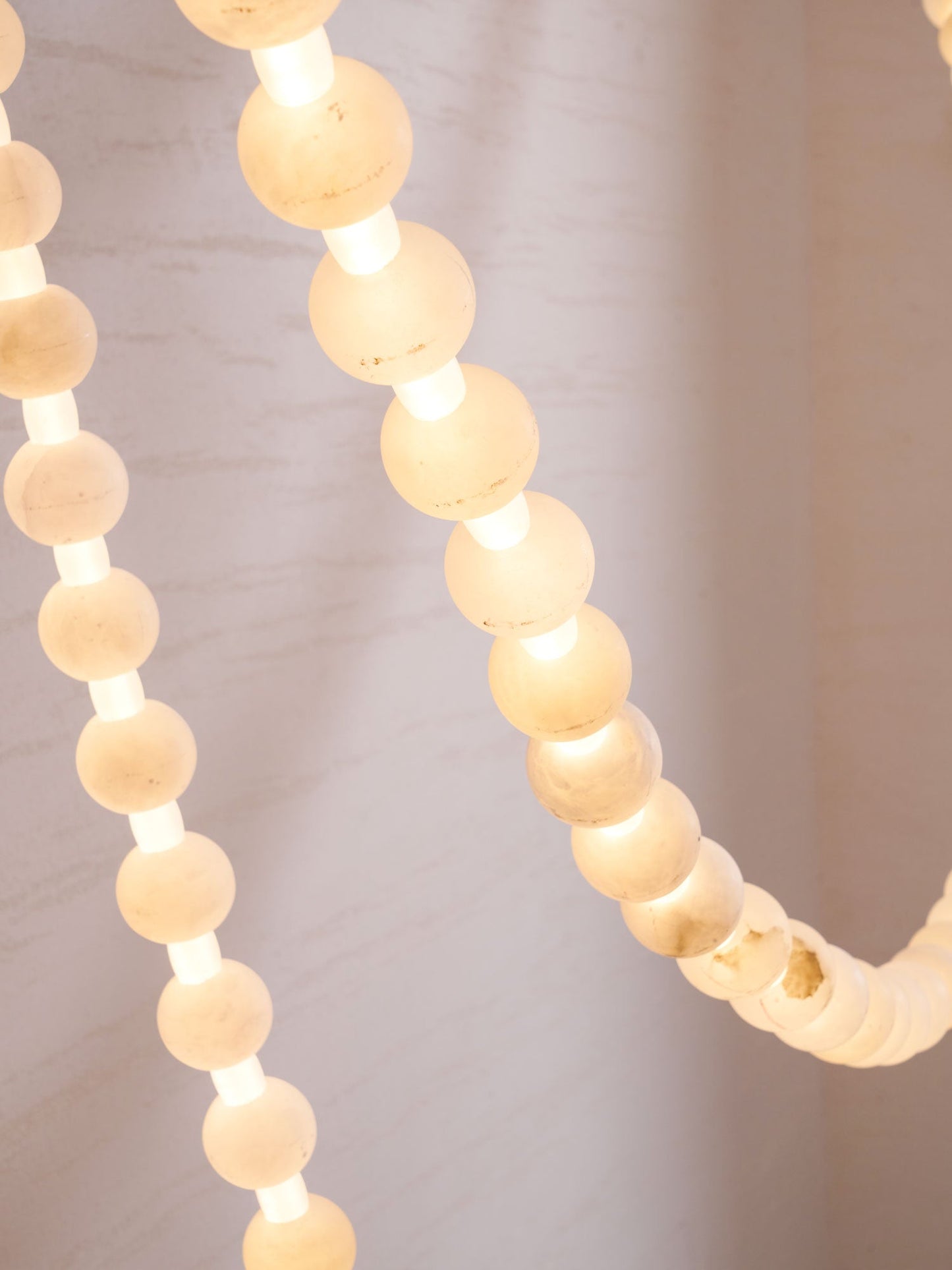 Alabaster Pearl Necklace Chandelier - YIOSI