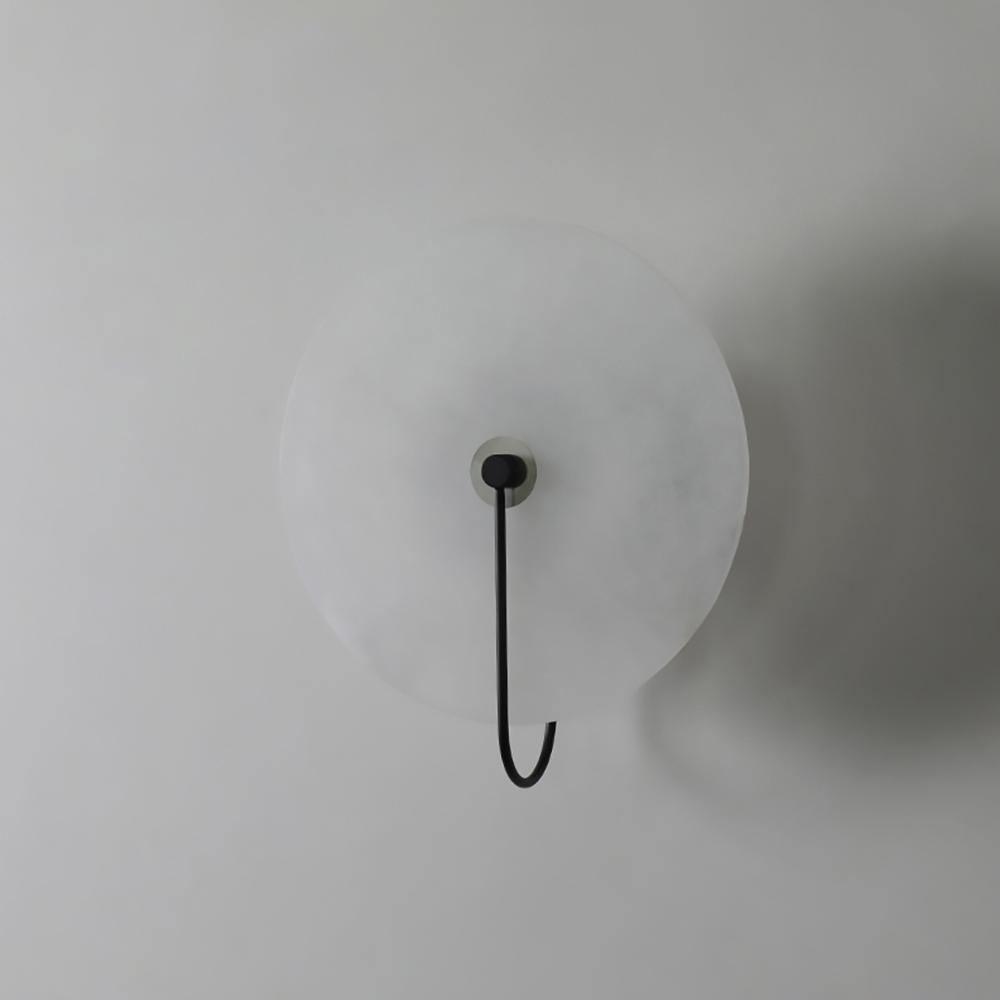 Vakkerlight Alabaster LED Wall Lamp with Gold Black Finish