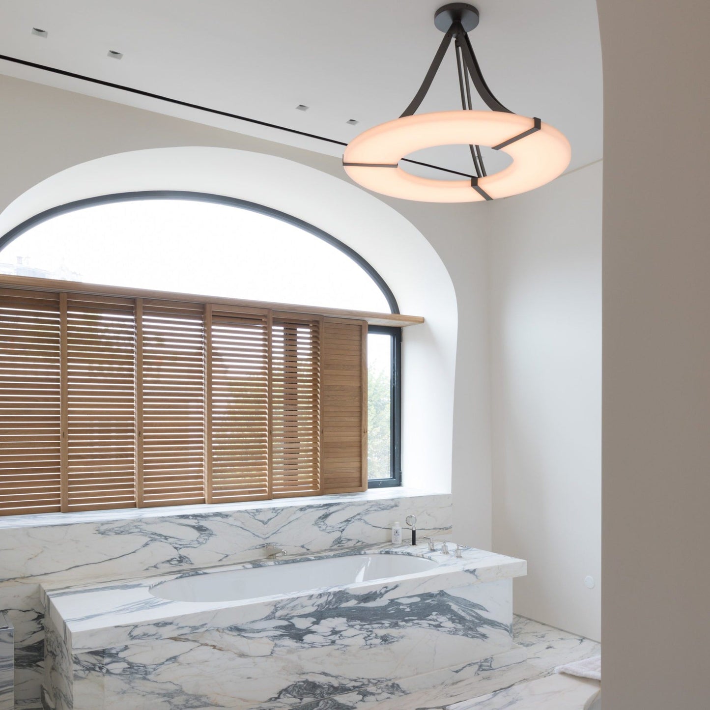 Alabaster Halo Pendant Light - YIOSI