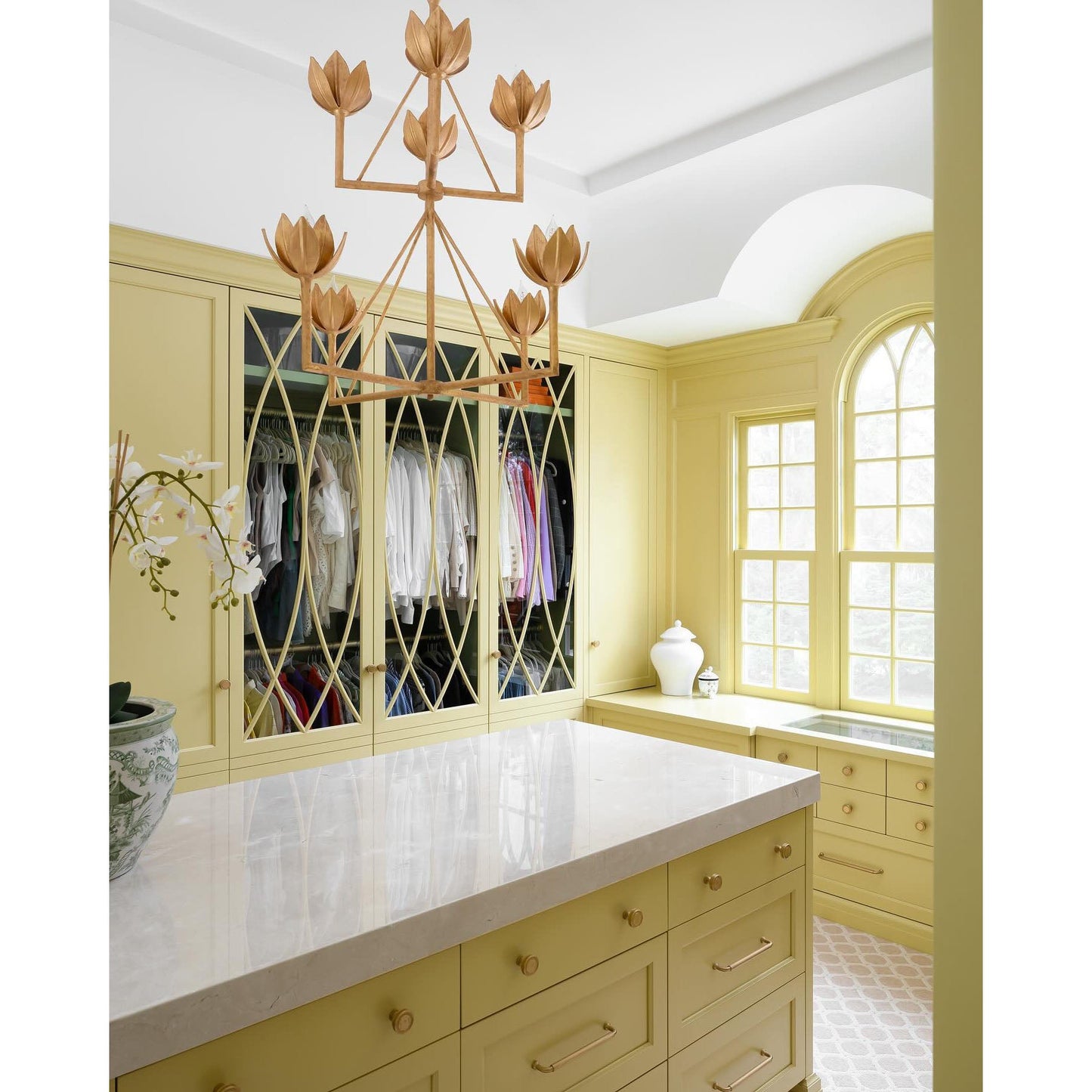 Alberto Lotus Bloom Chandelier - YIOSI