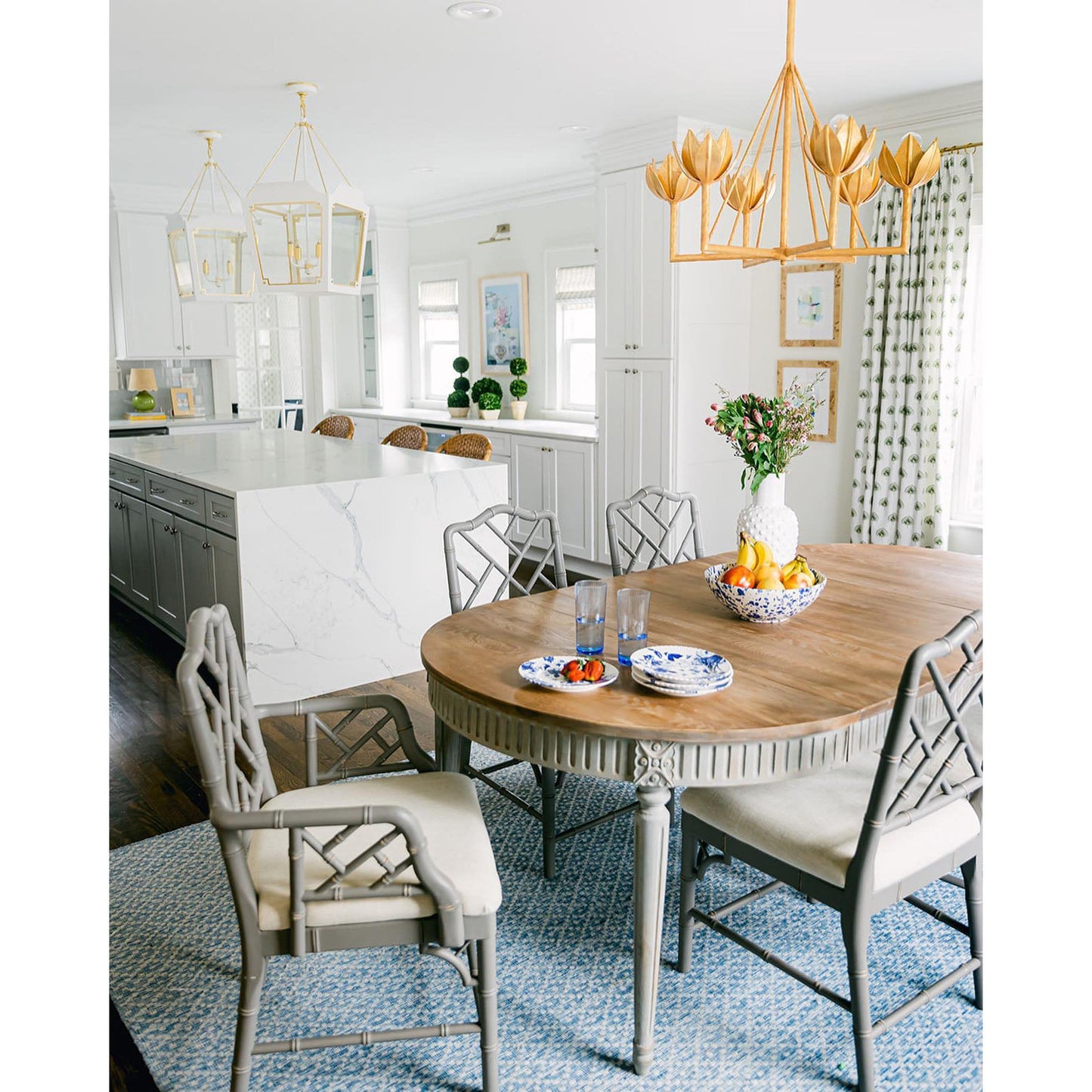 Alberto Lotus Bloom Chandelier - YIOSI