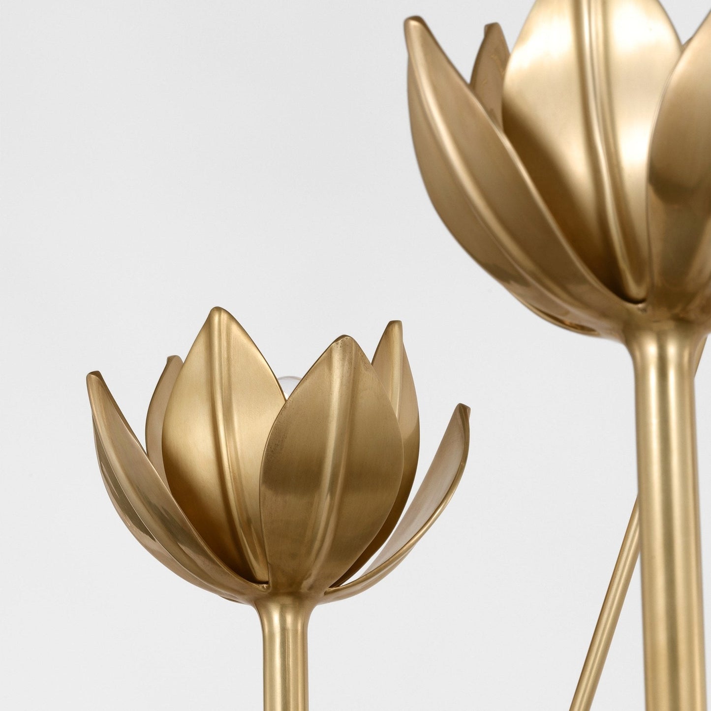 Alberto Lotus Bloom Chandelier - YIOSI