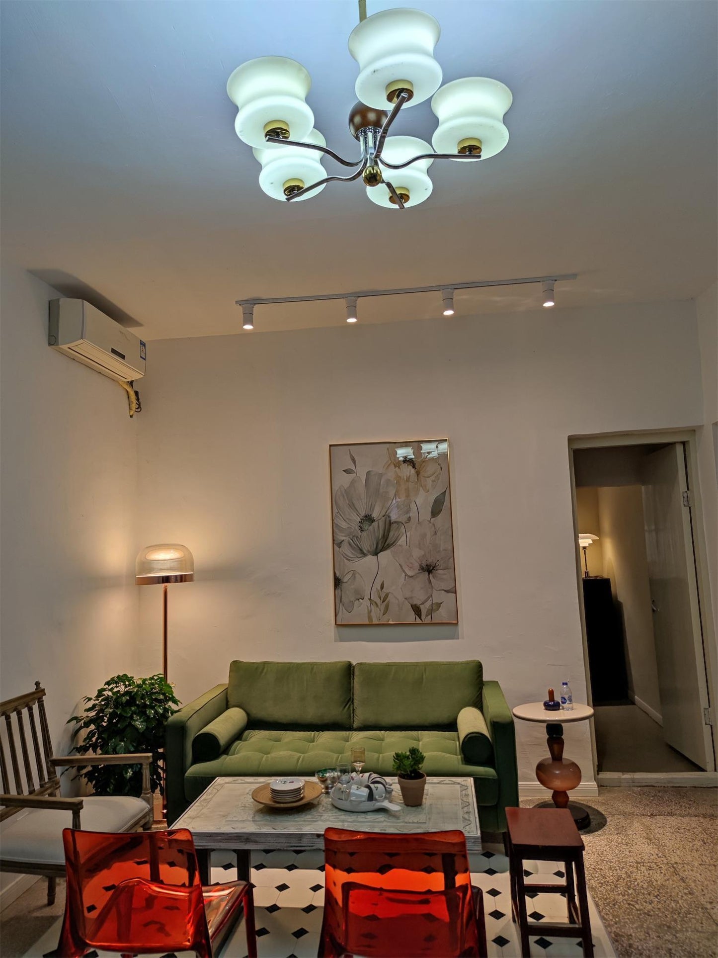 Anath Chandelier - YIOSI