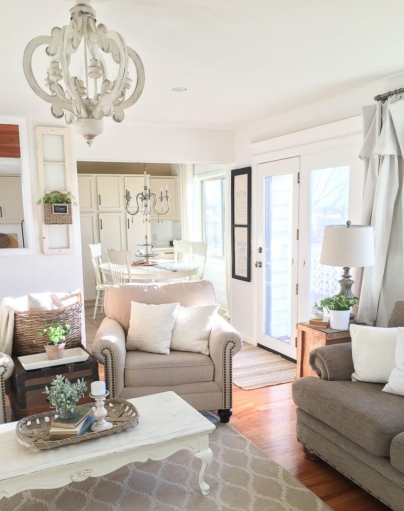 Antique White Style Chandelier - YIOSI