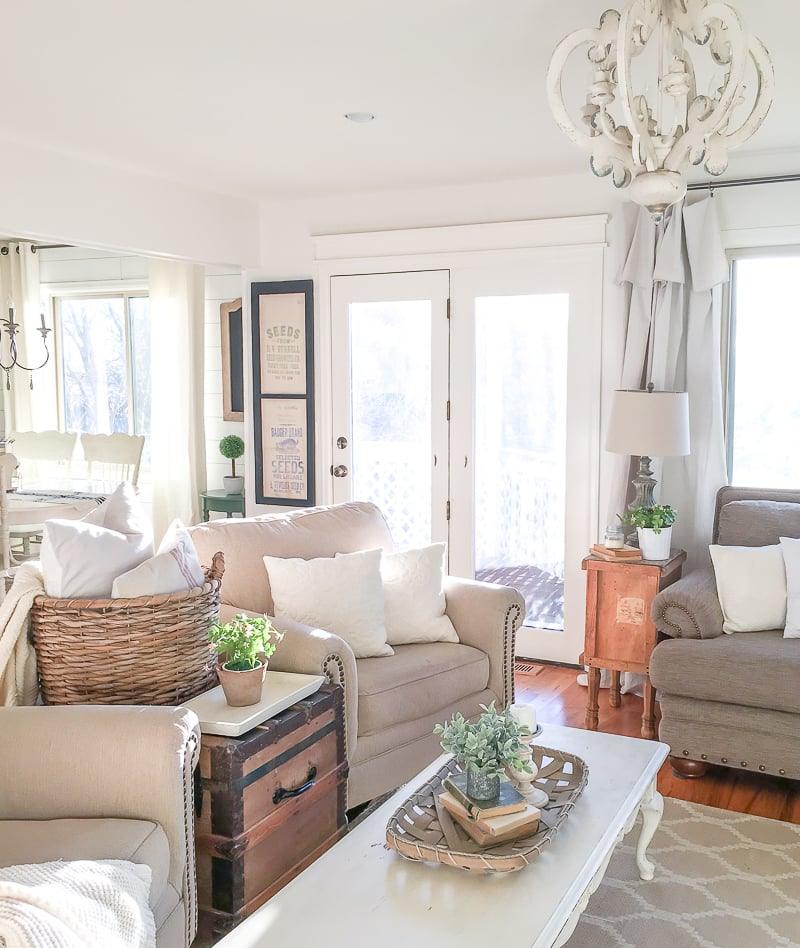 Antique White Style Chandelier - YIOSI