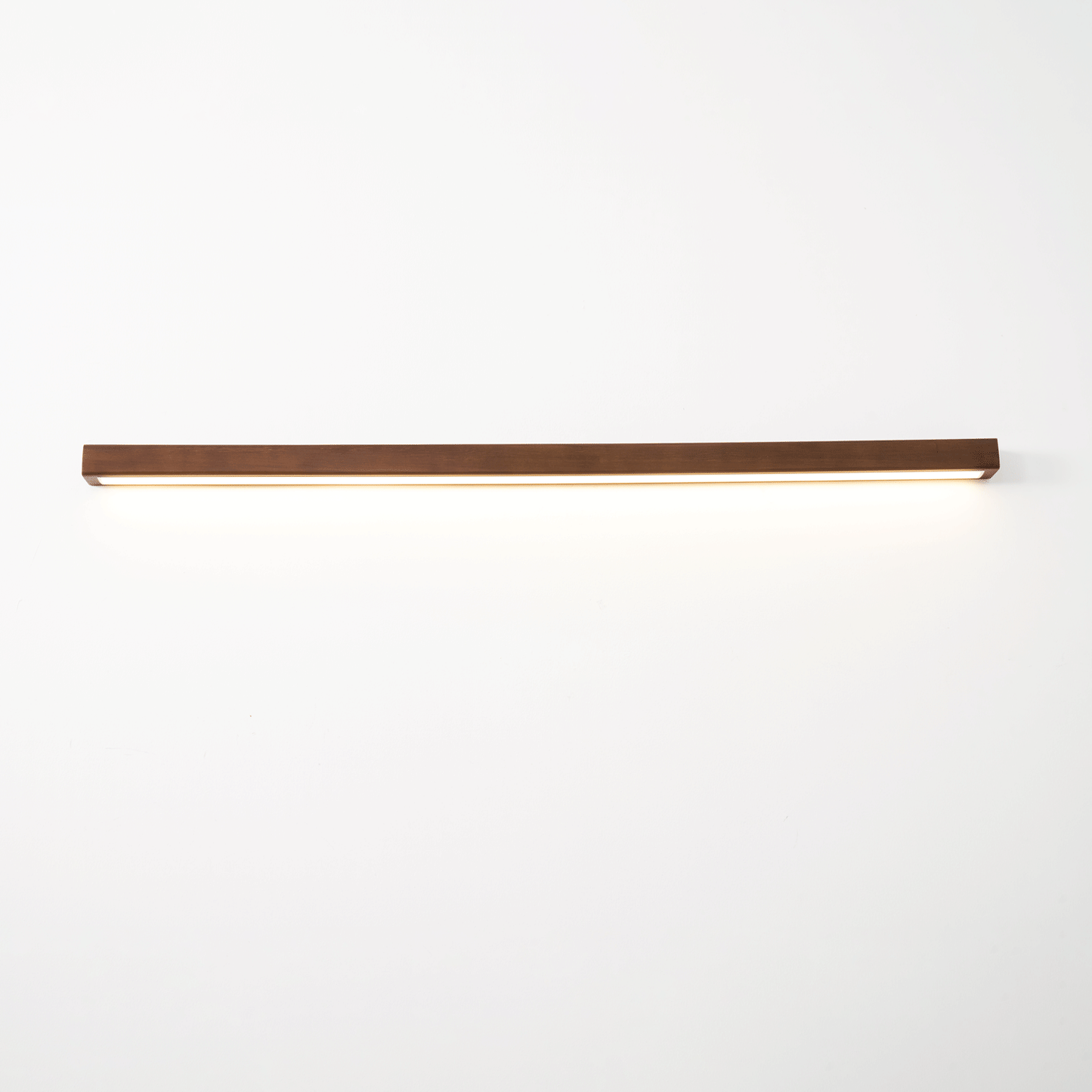 Arlo Linear Wood Wall Light – Natural Warmth Slim Modern Design