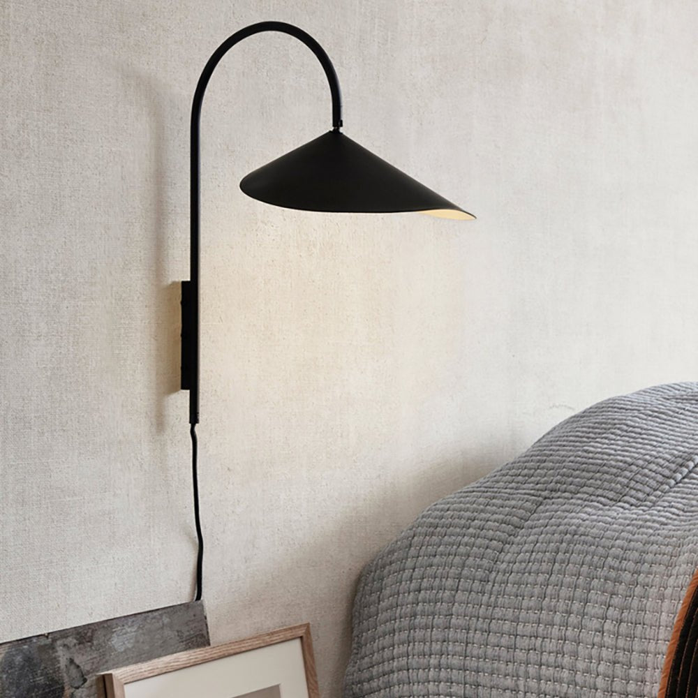 Alocasia Swivel Plug‑in Wall Lamp – Adjustable Modern Lighting