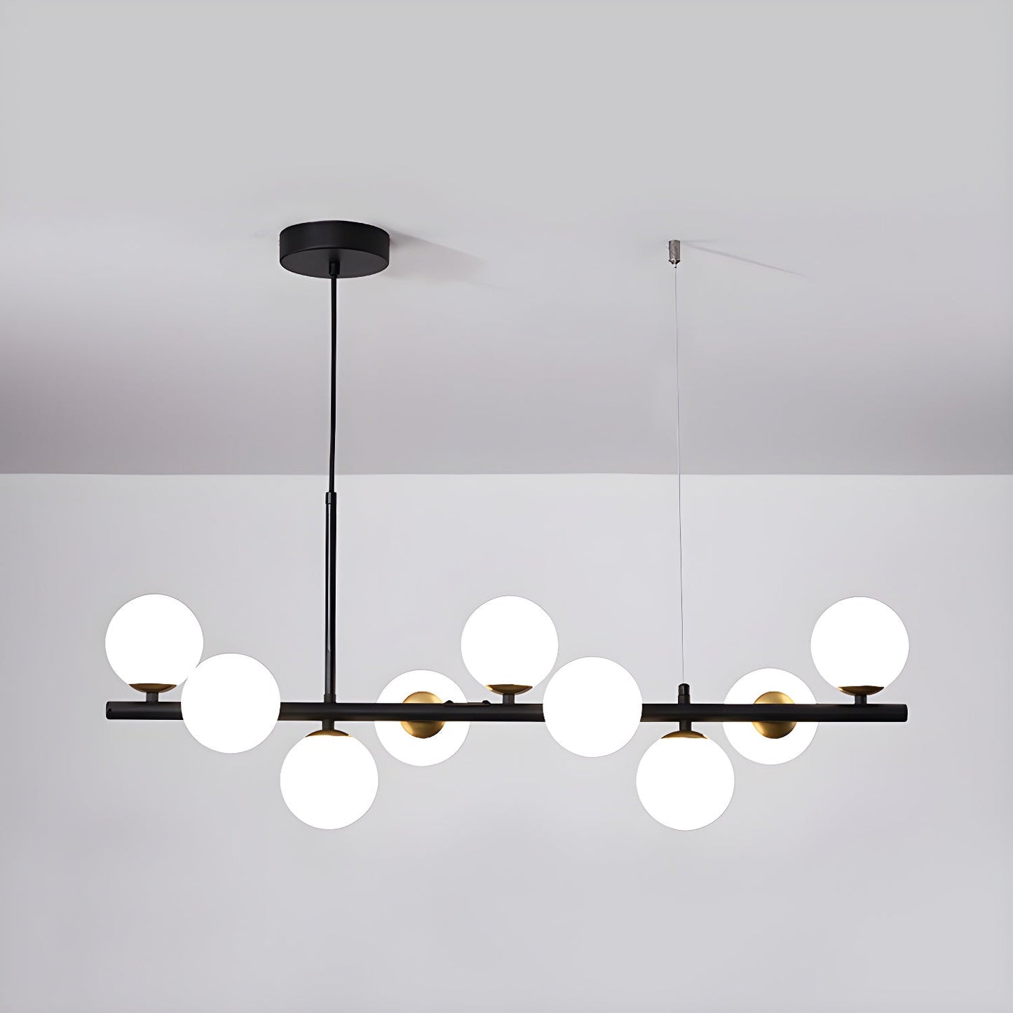 Aurelia Globe Chandelier - YIOSI