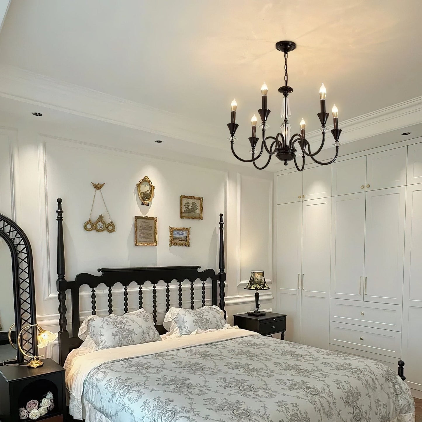 Noir Candelabra Chandelier - YIOSI