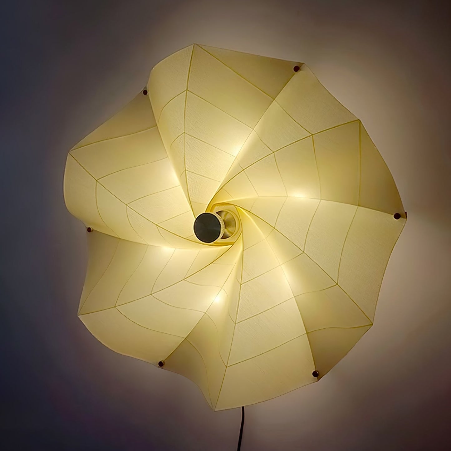 Bloom Petals Wall Lamp - YIOSI