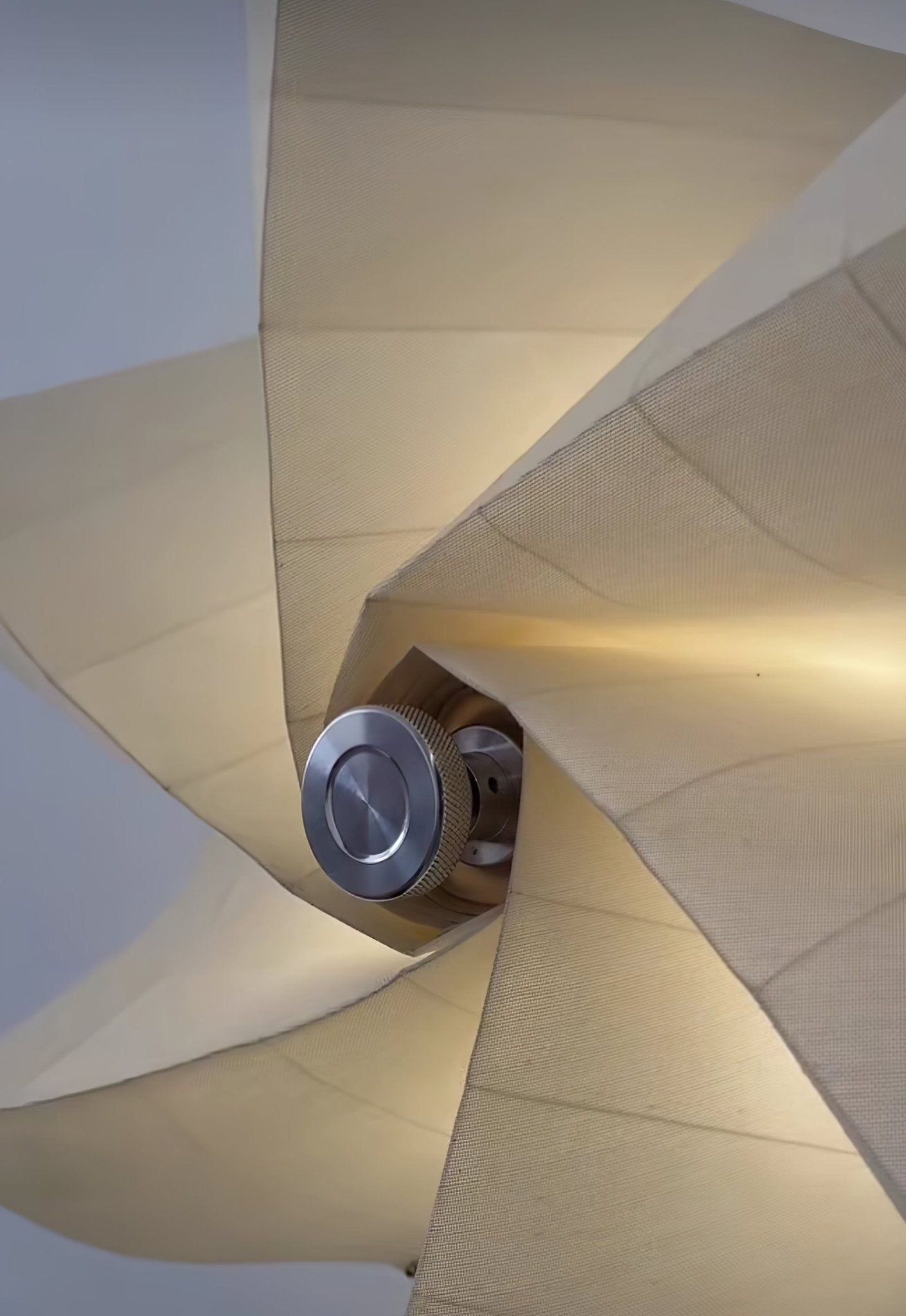 Bloom Petals Wall Lamp - YIOSI