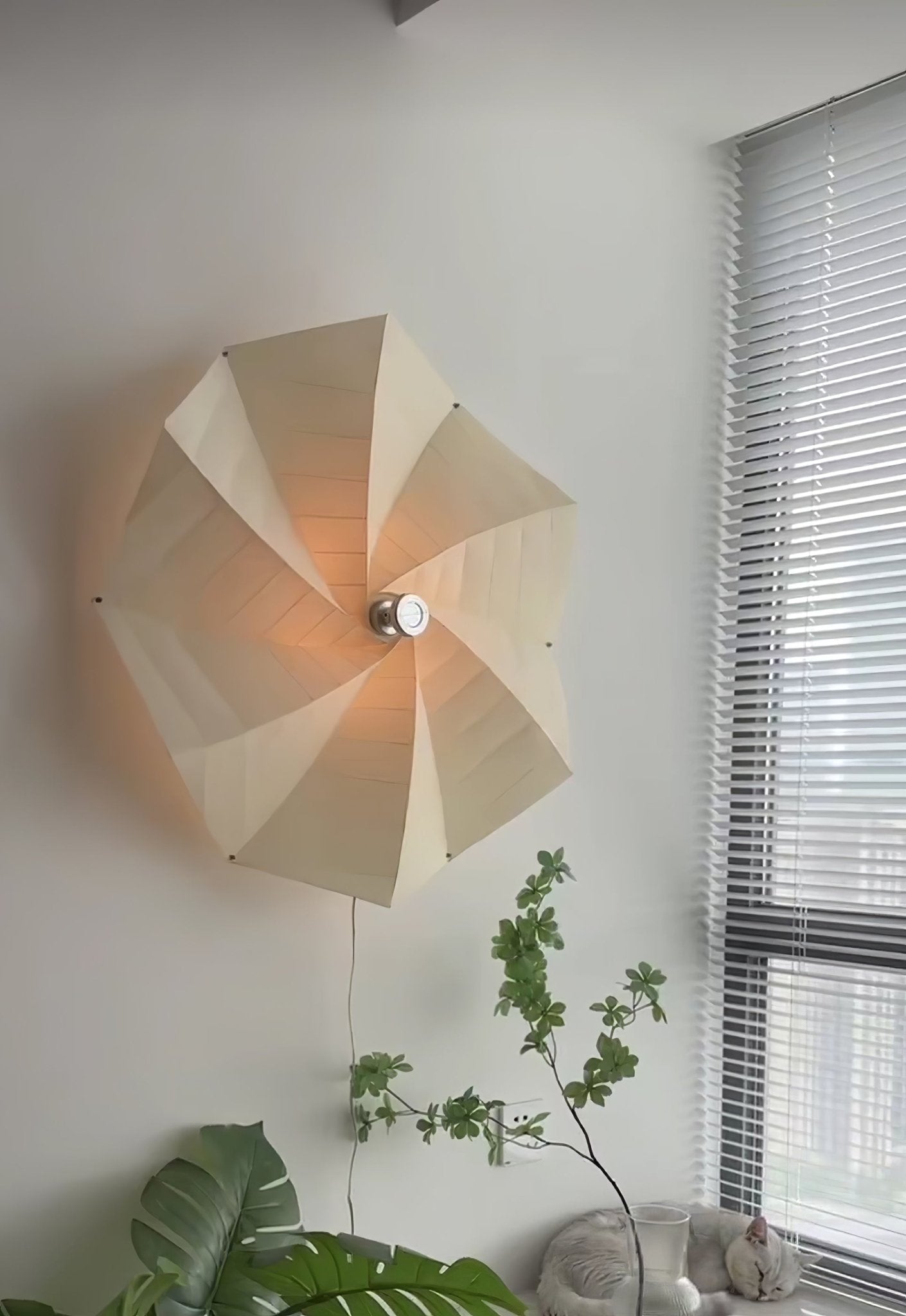 Bloom Petals Wall Lamp - YIOSI