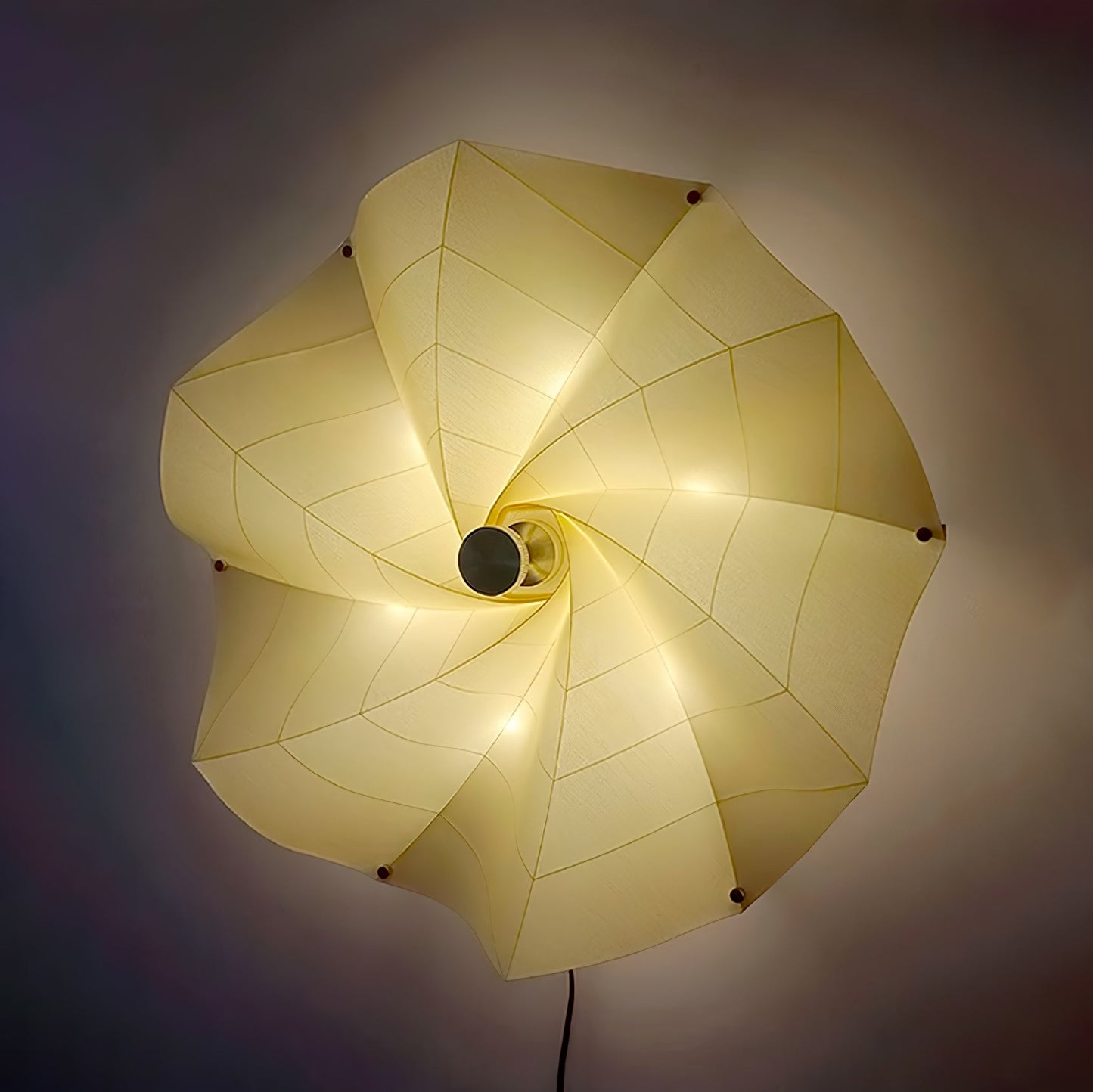 Bloom Petals Wall Lamp - YIOSI
