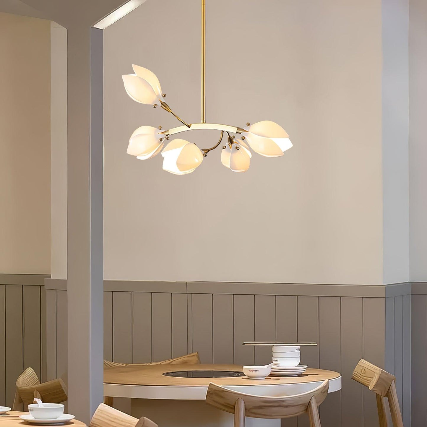 White Porcelain Magnolia Chandelier - YIOSI