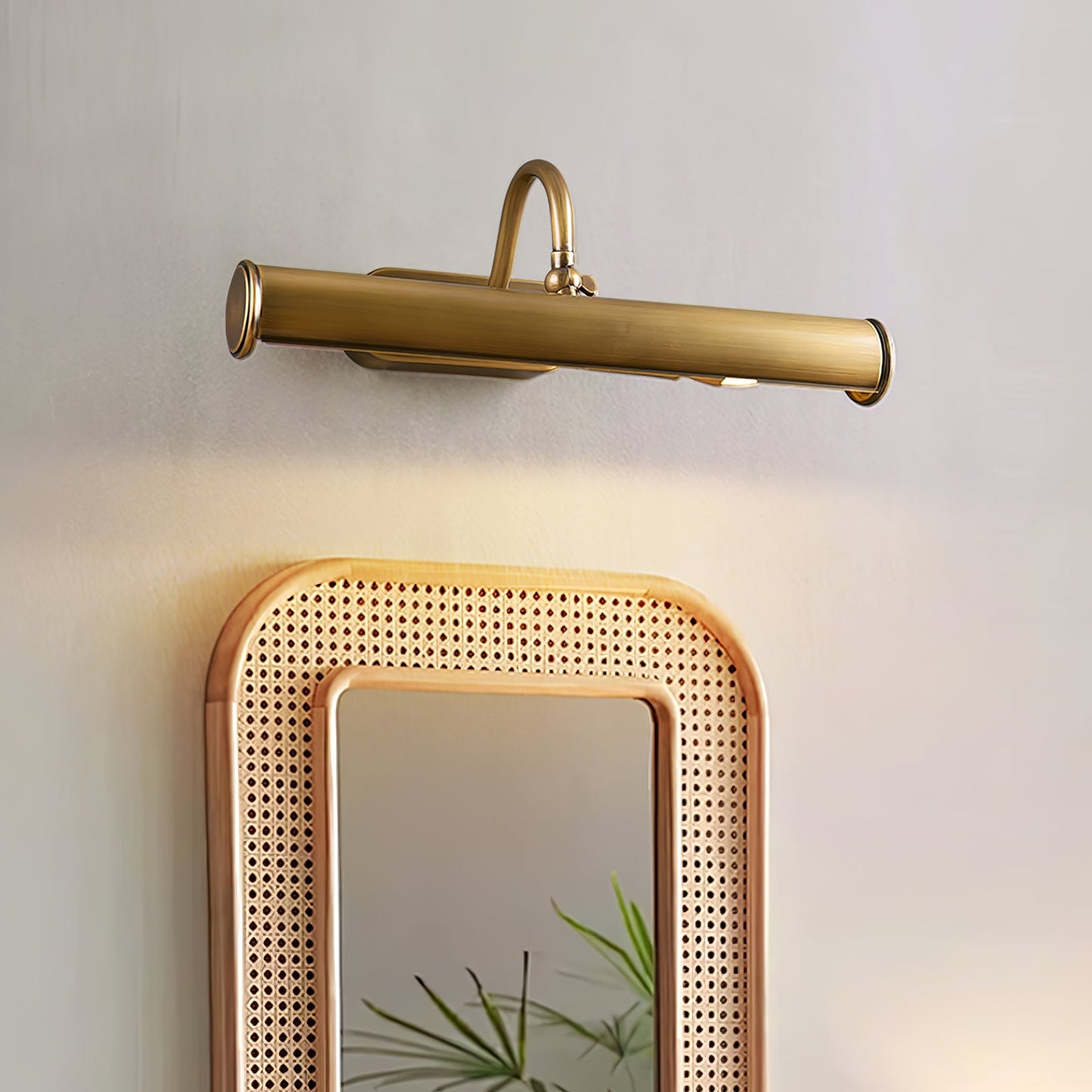Bravonn Studio Vanity Wall Light - YIOSI