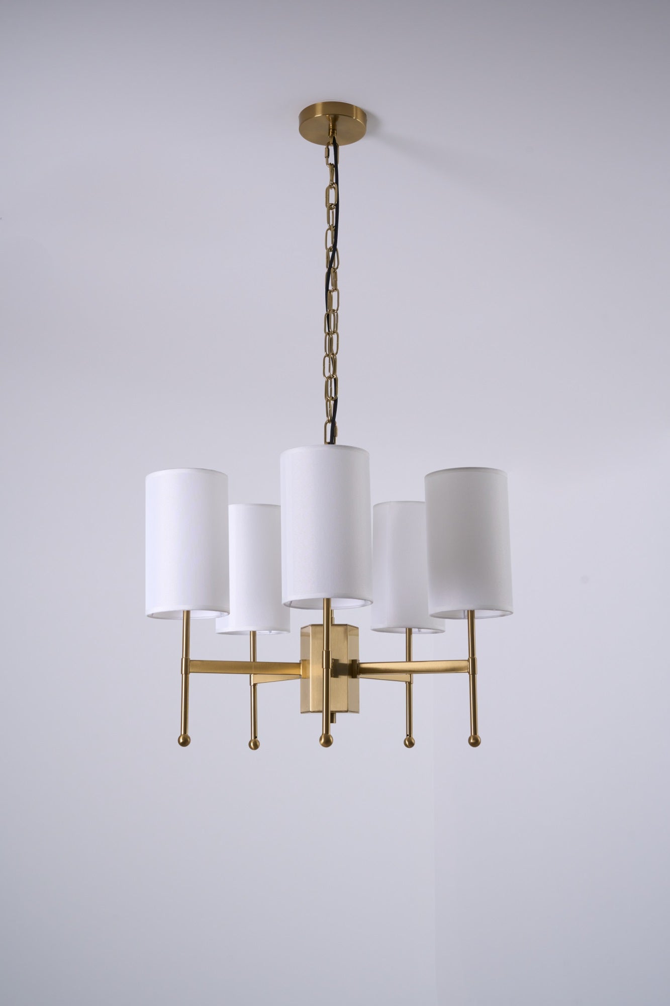 Brilliancess Brass Chandelier - YIOSI