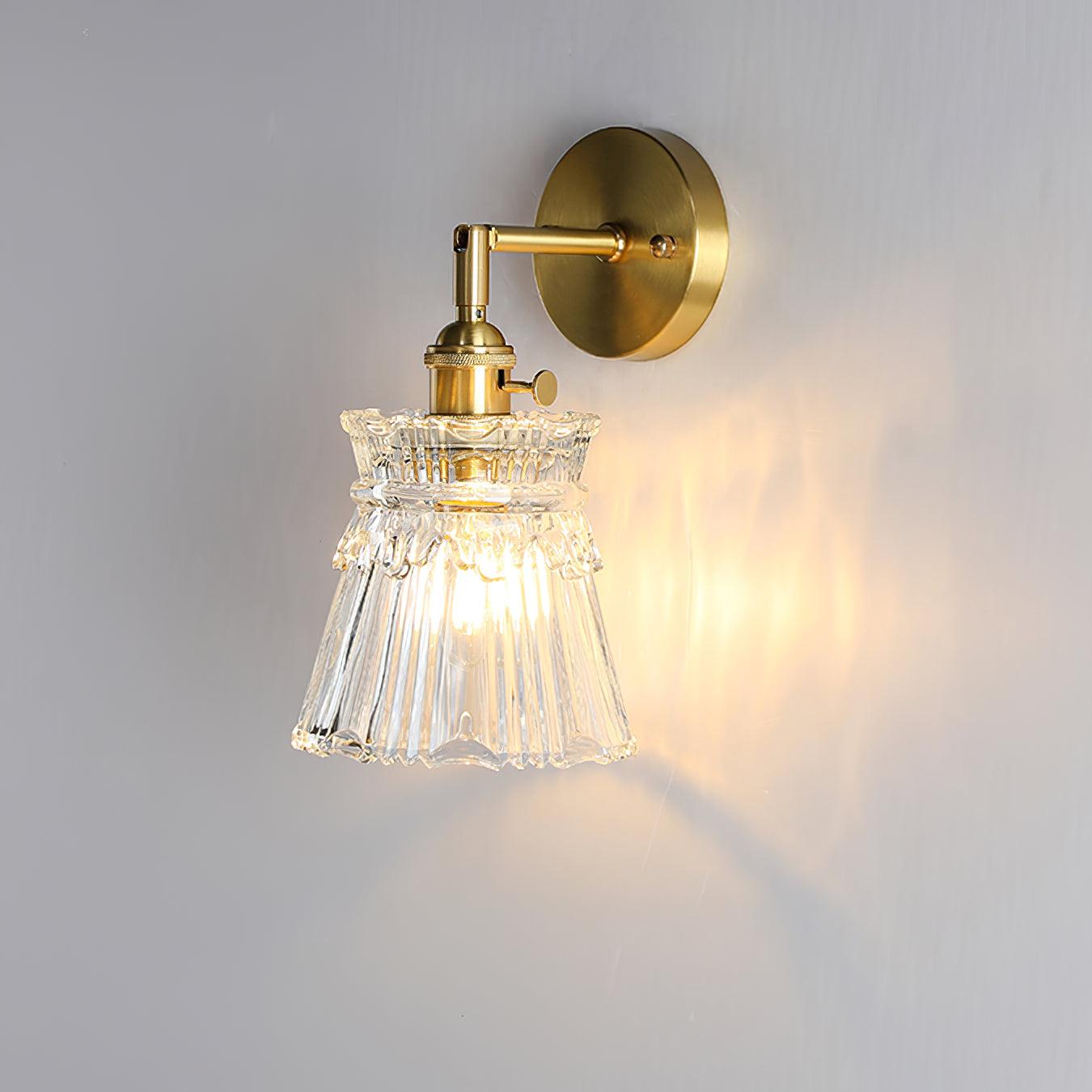 Chaika Brass & Clear Glass Wall Lamp – Classic Modern Elegance