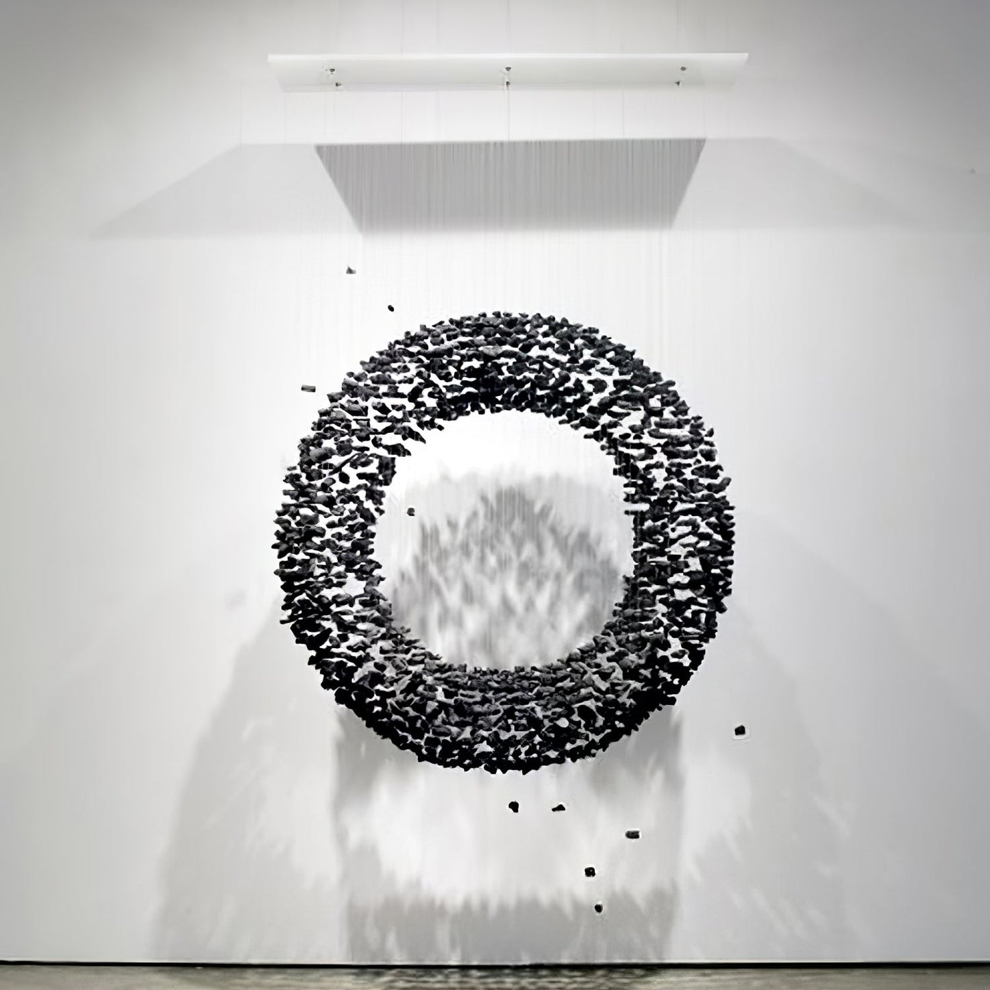 Charcoal Shape Hourglass Chandelier - YIOSI