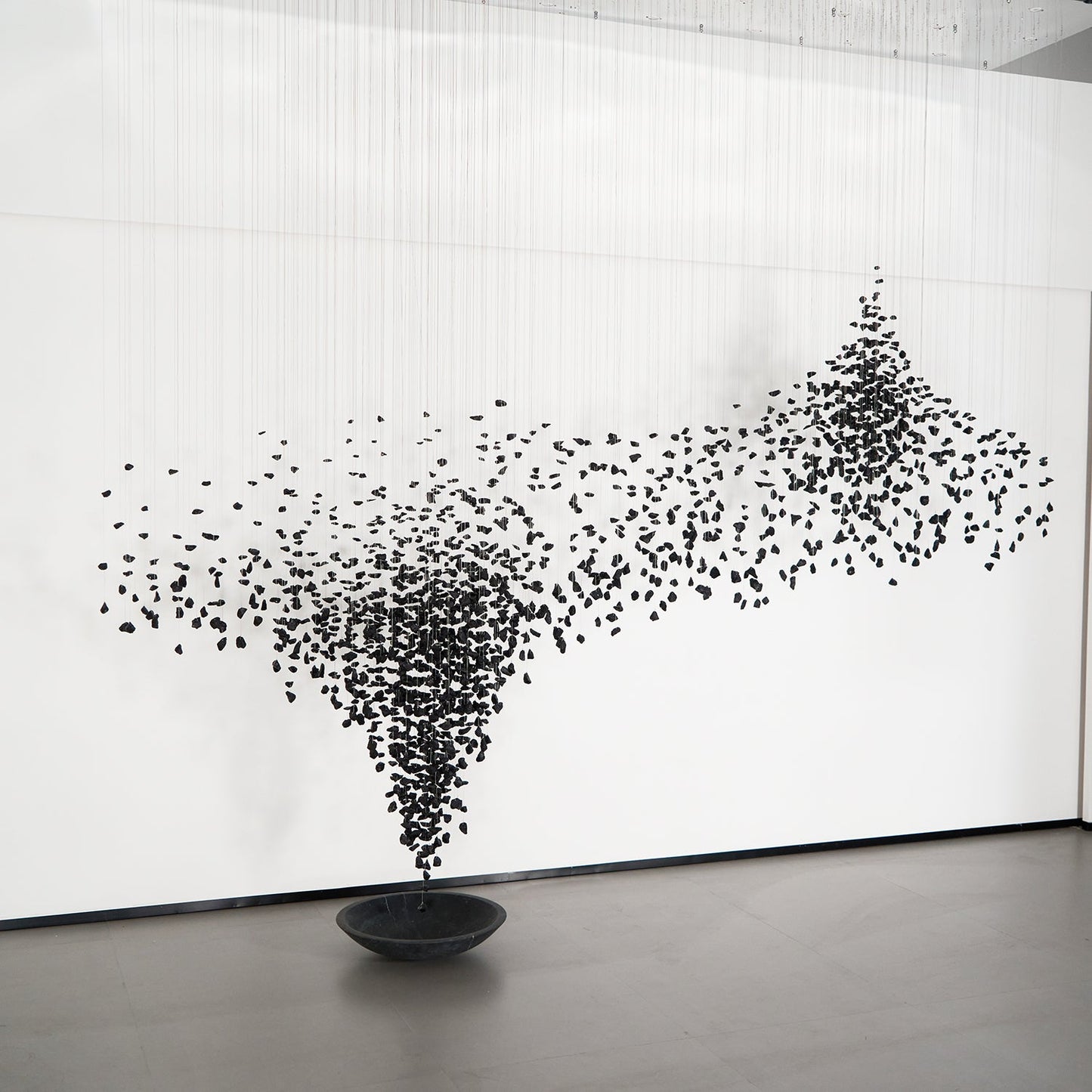 Charcoal Shape Hourglass Chandelier - YIOSI