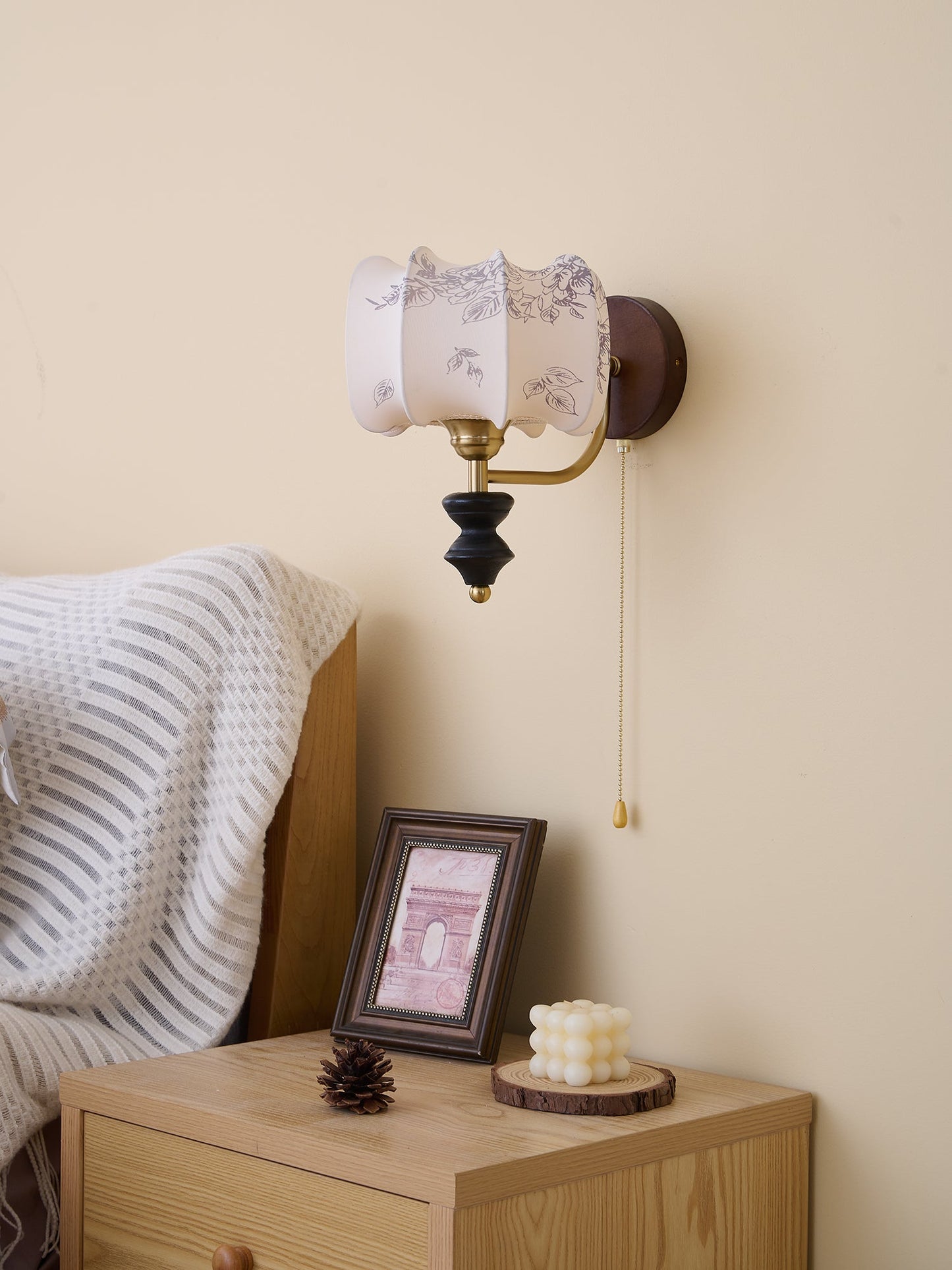 Clarendon Wall Lamp - YIOSI