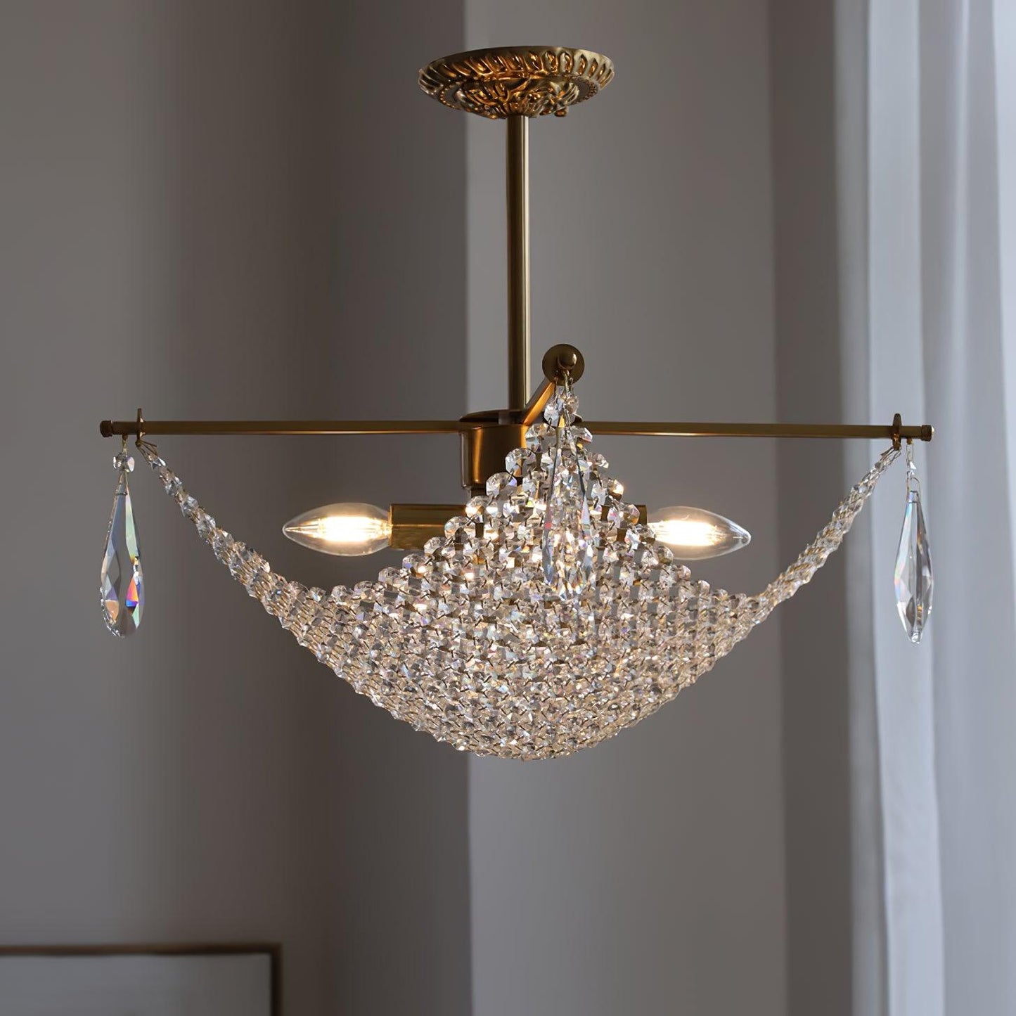 Corona Chandelier - YIOSI