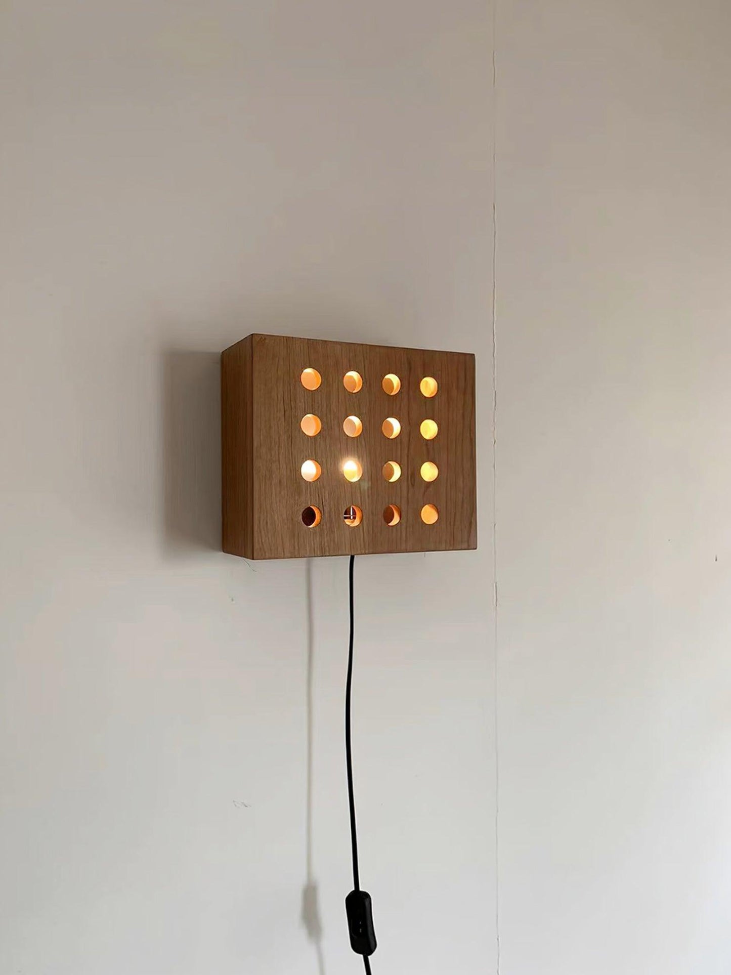 Cubiform Constellation Wall Lamp - YIOSI