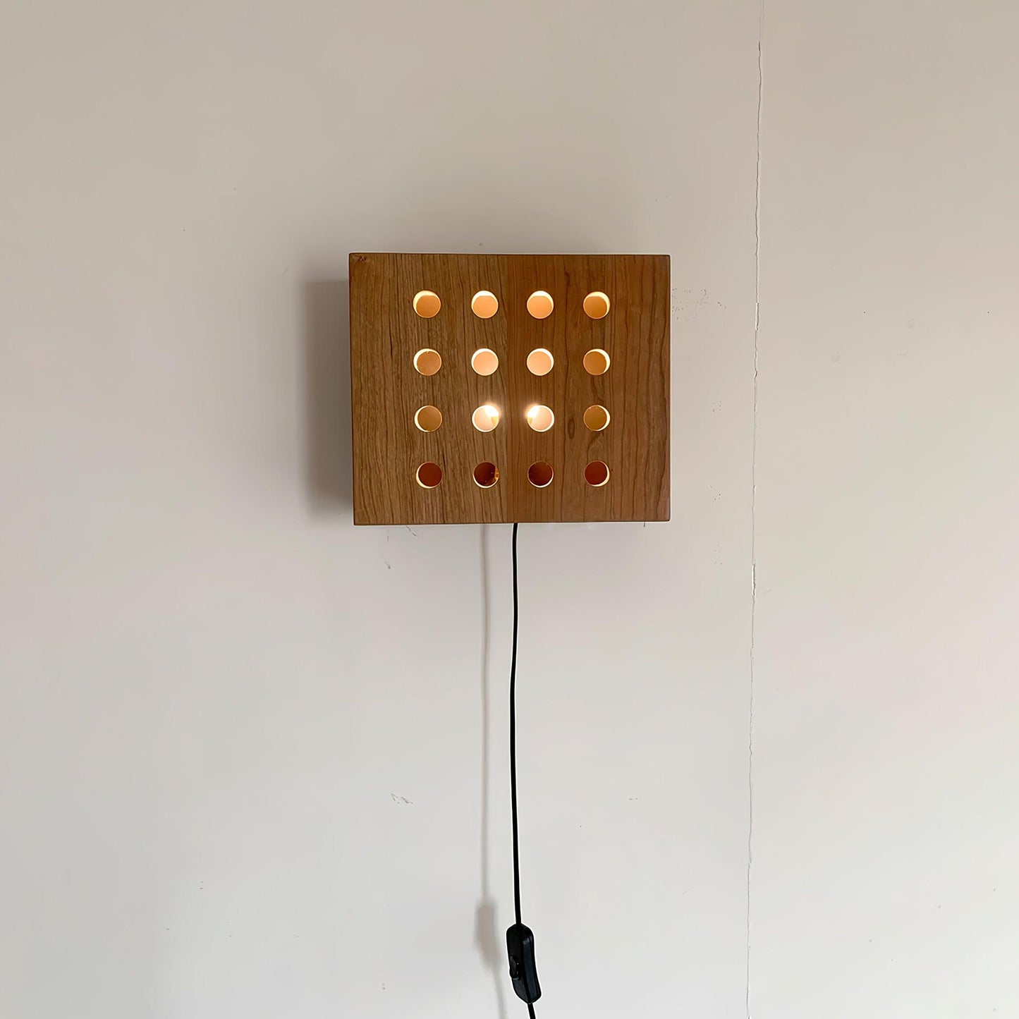 Cubiform Constellation Wall Lamp - YIOSI