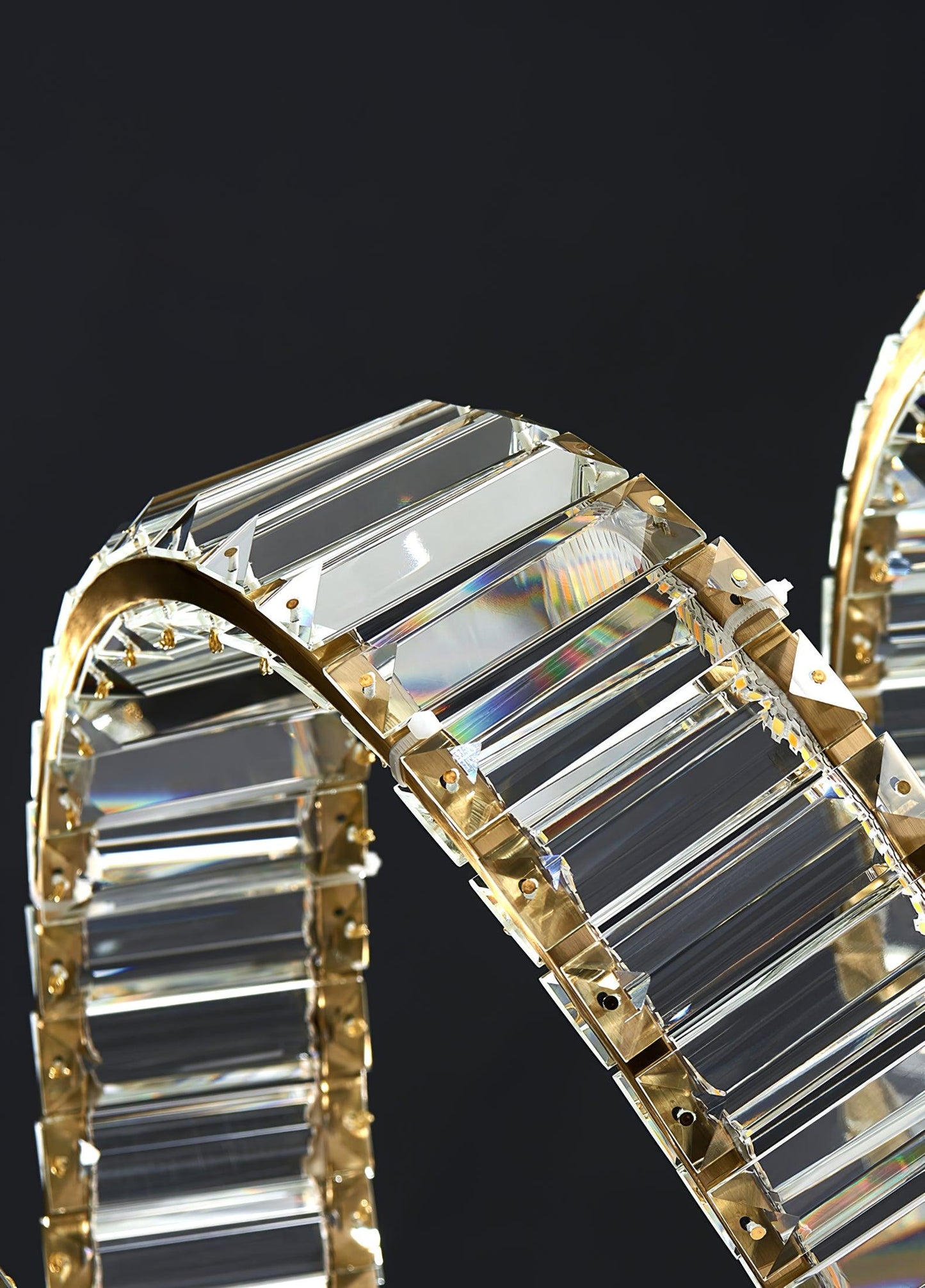 Curved LED Chandelier - YIOSI