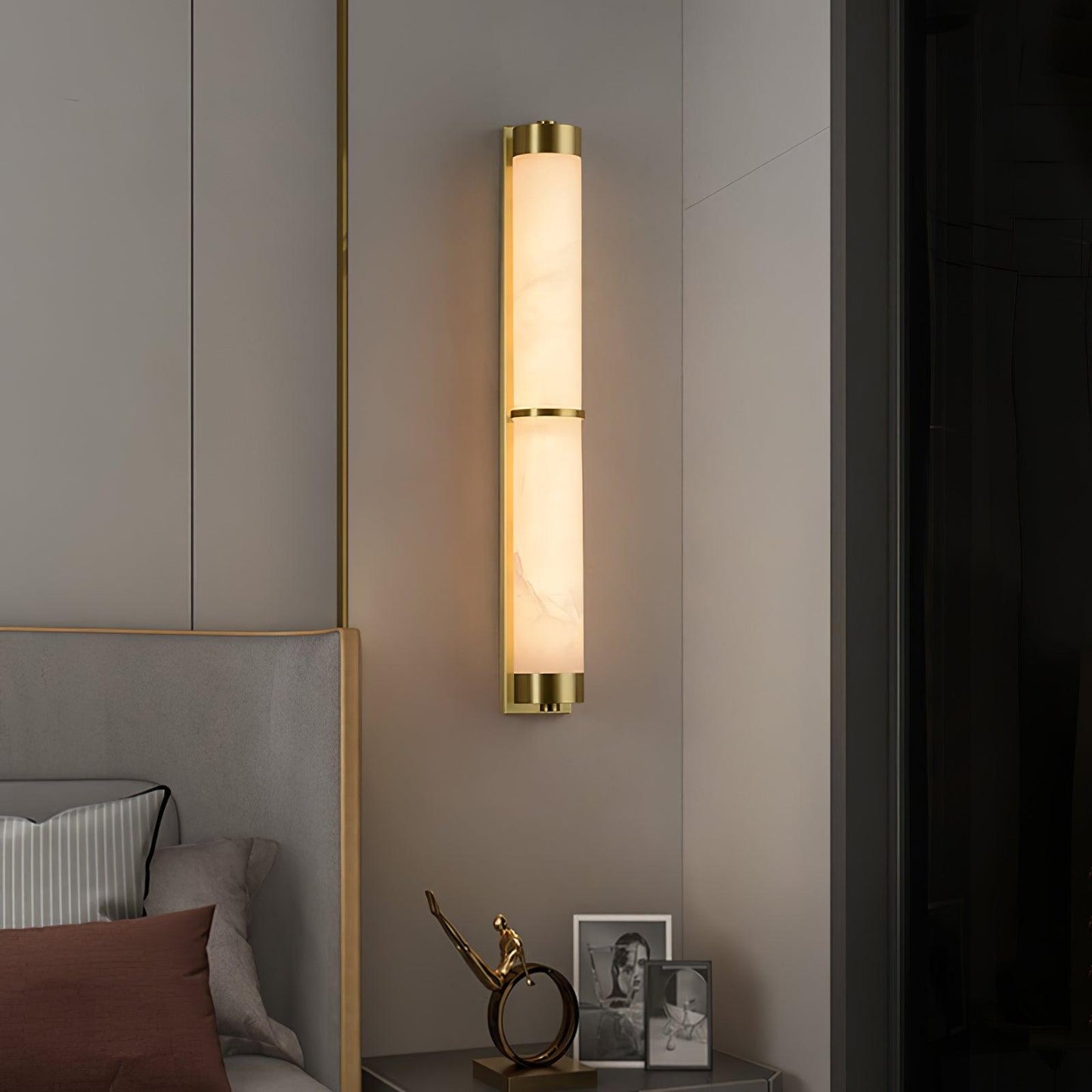 Cylindra Alabaster Brass Wall Light - YIOSI