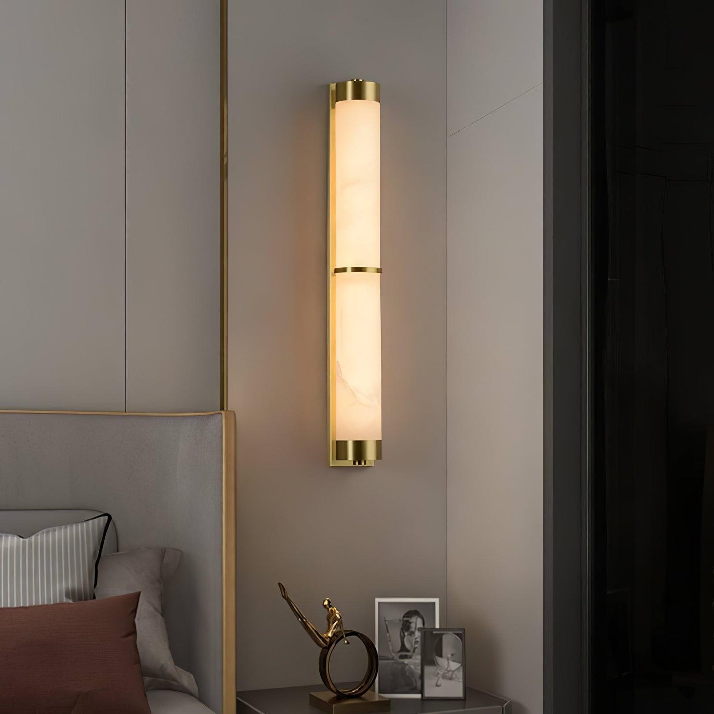 Cylindra Alabaster Brass Wall Light - YIOSI