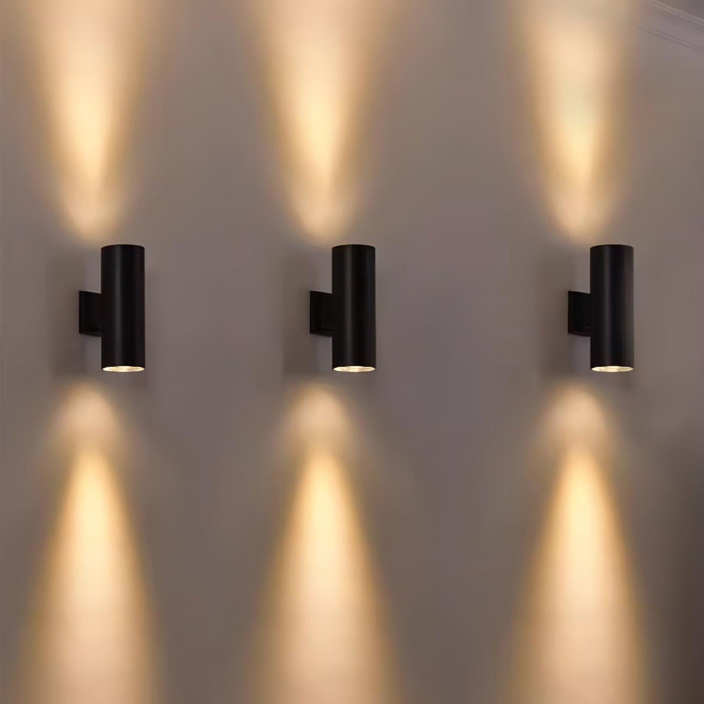 Vakkerlight Cylindrical Outdoor Wall Light – 4.3