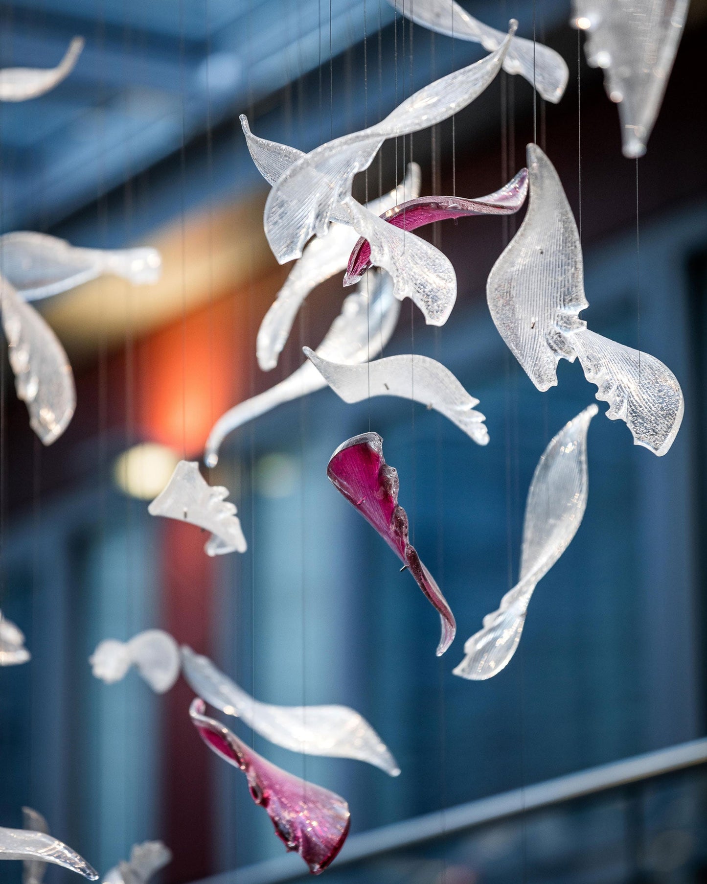Flying Glass Feather Chandelier - YIOSI