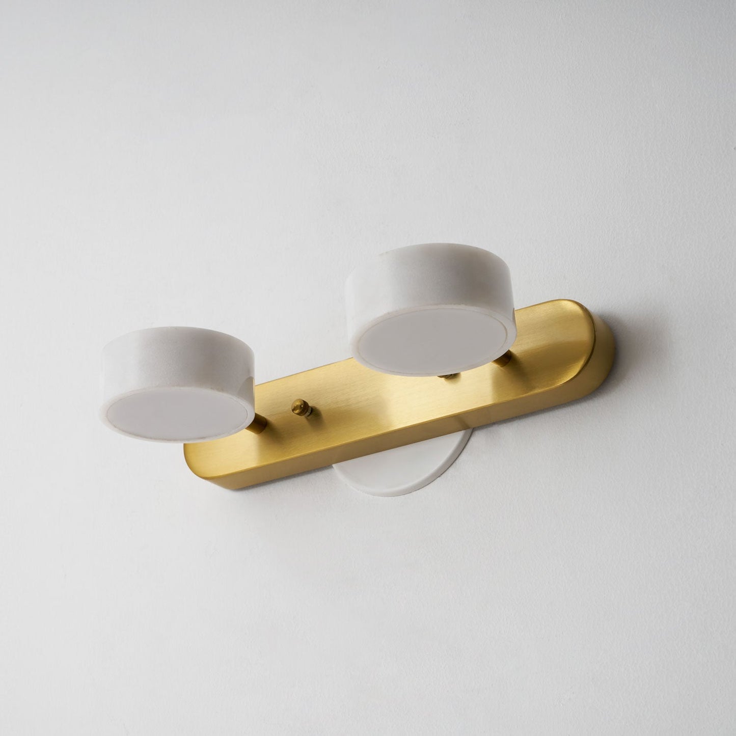Traviso Trio Vanity Light - YIOSI