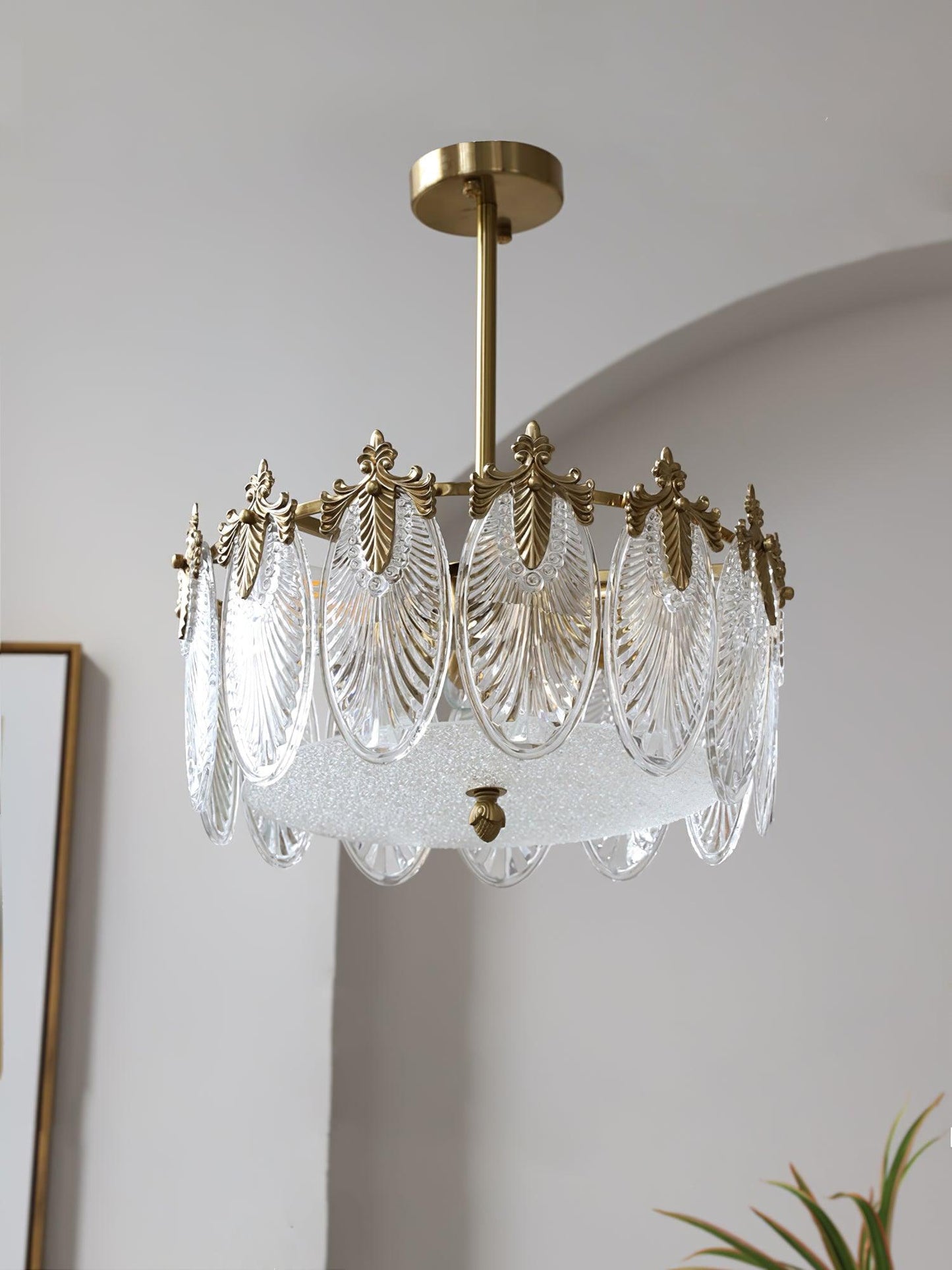 Decorative Pattern Glass Round Chandelier - YIOSI